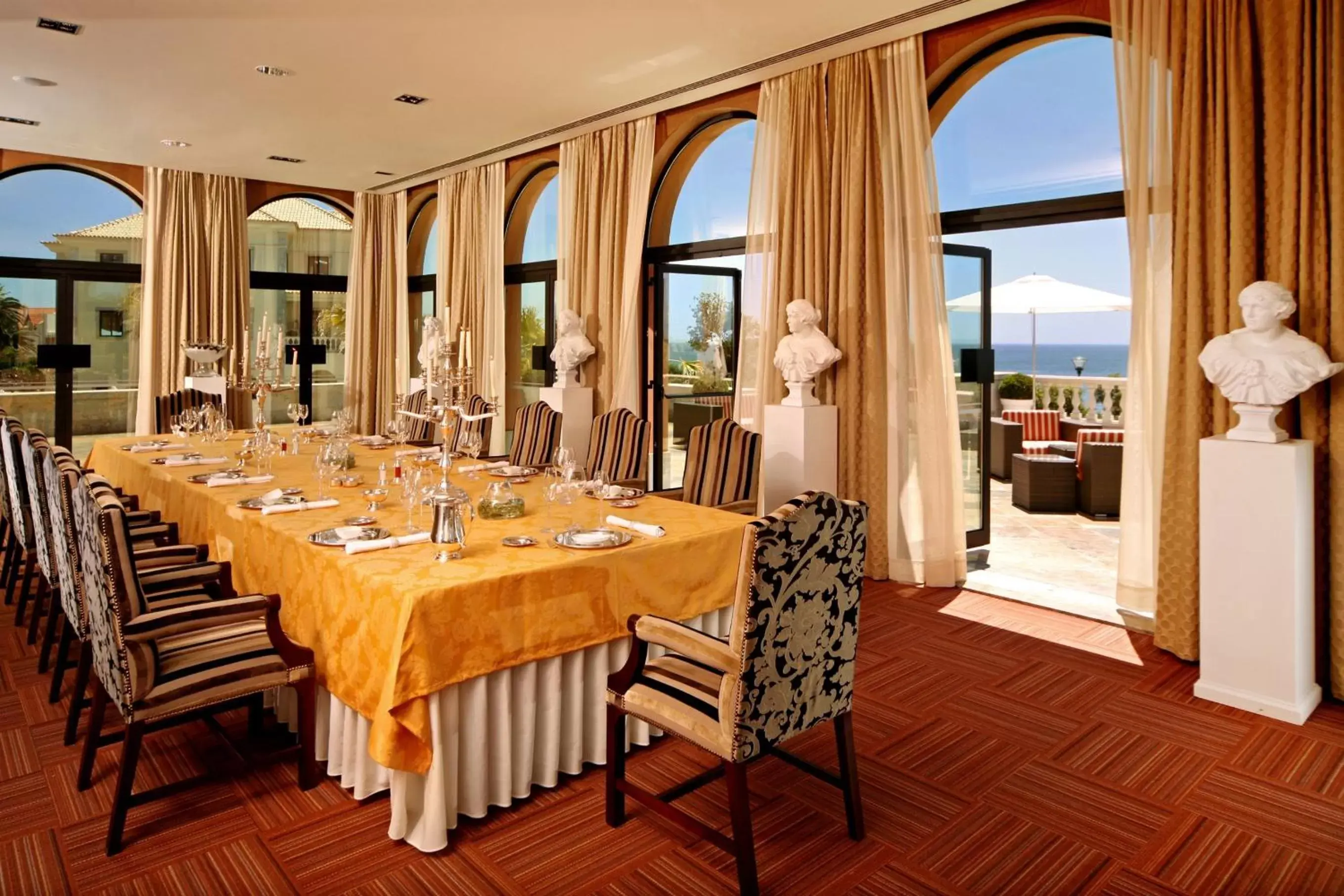 Meeting/conference room, Restaurant/Places to Eat in Grande Real Villa Itália Hotel & Spa