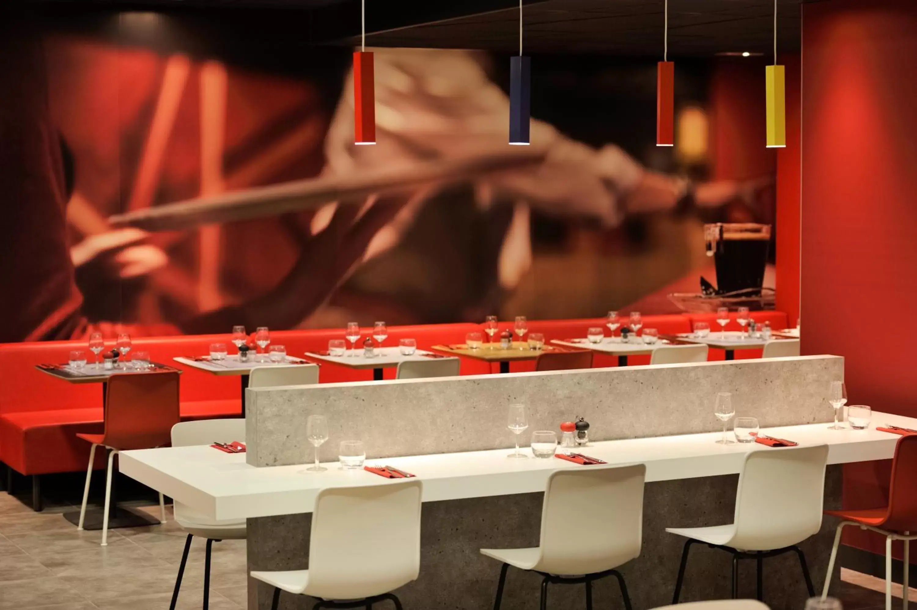 Restaurant/Places to Eat in ibis Lille Centre Gares