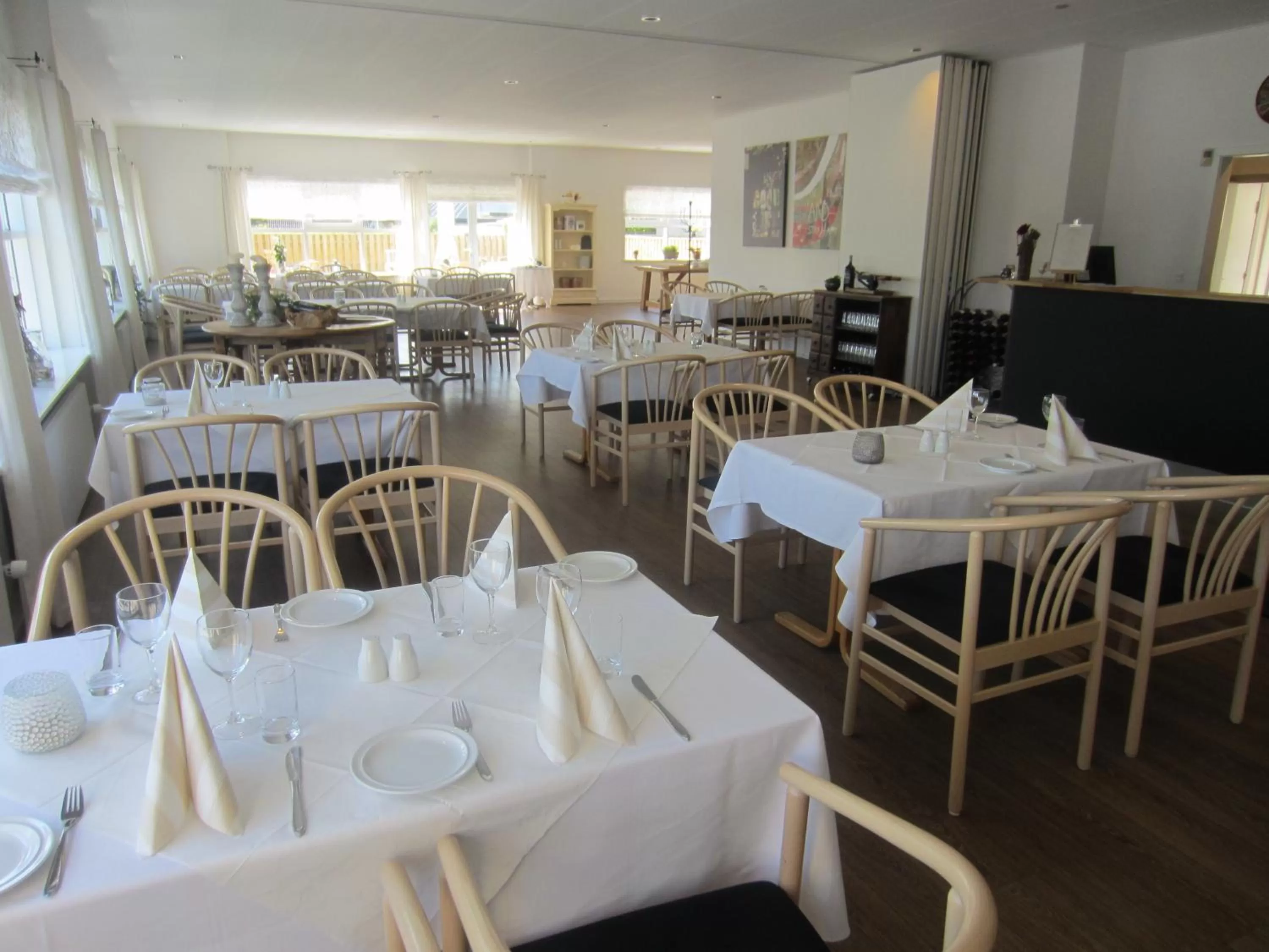 Restaurant/places to eat in Hotel Lisboa