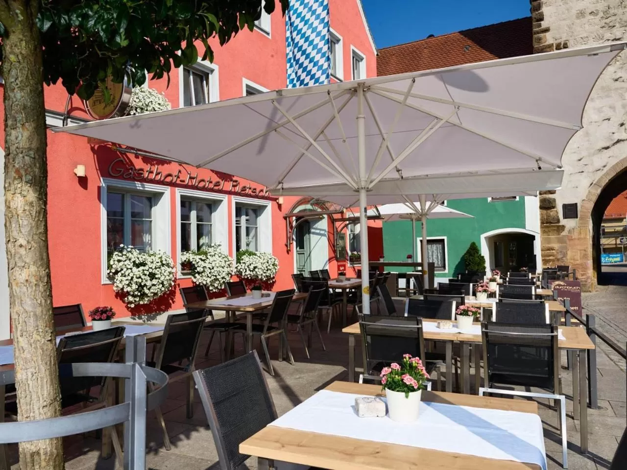 Restaurant/places to eat in Gasthof-Hotel Pietsch