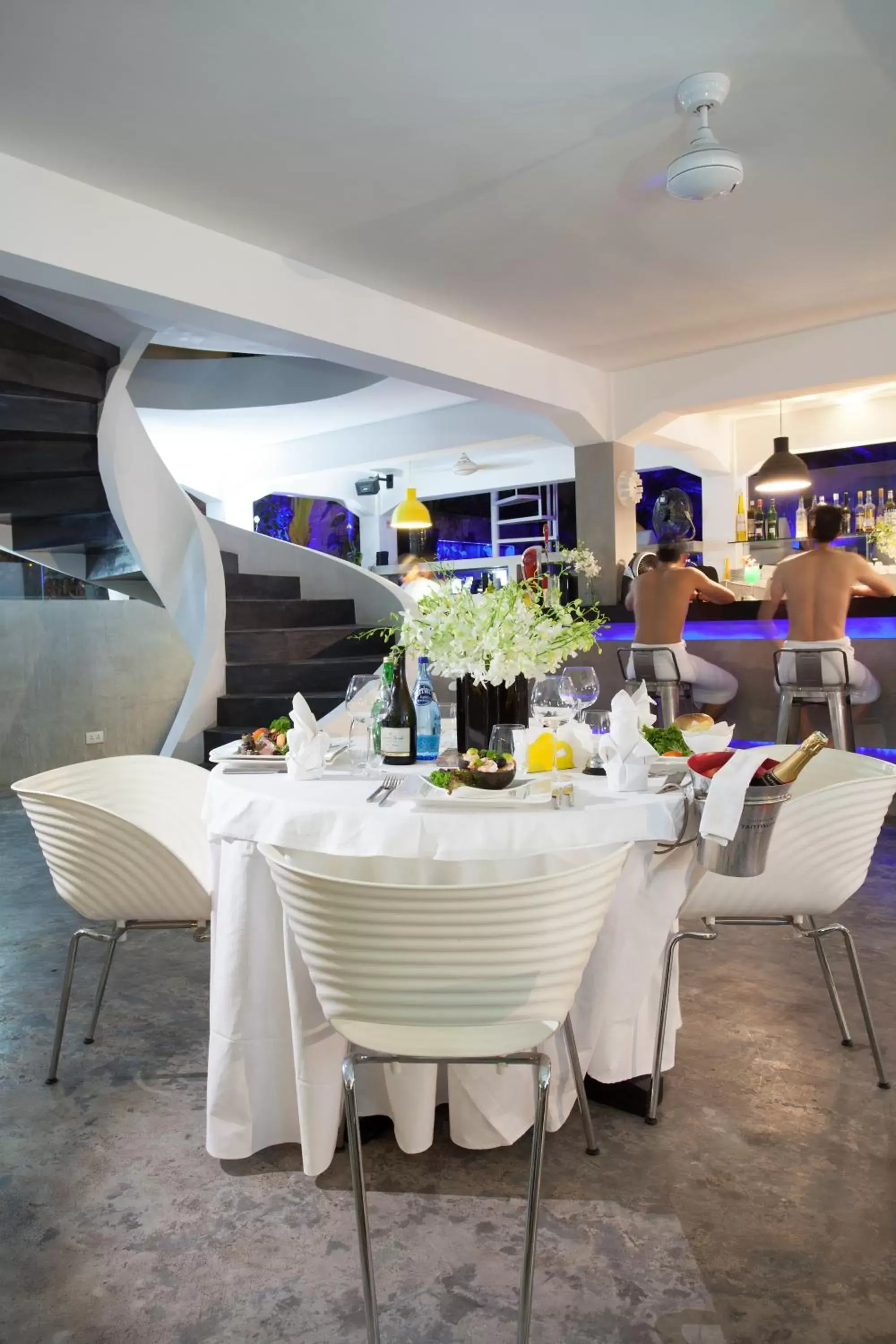 Lounge or bar, Restaurant/Places to Eat in Arthur & Paul (Men Only Hotel)