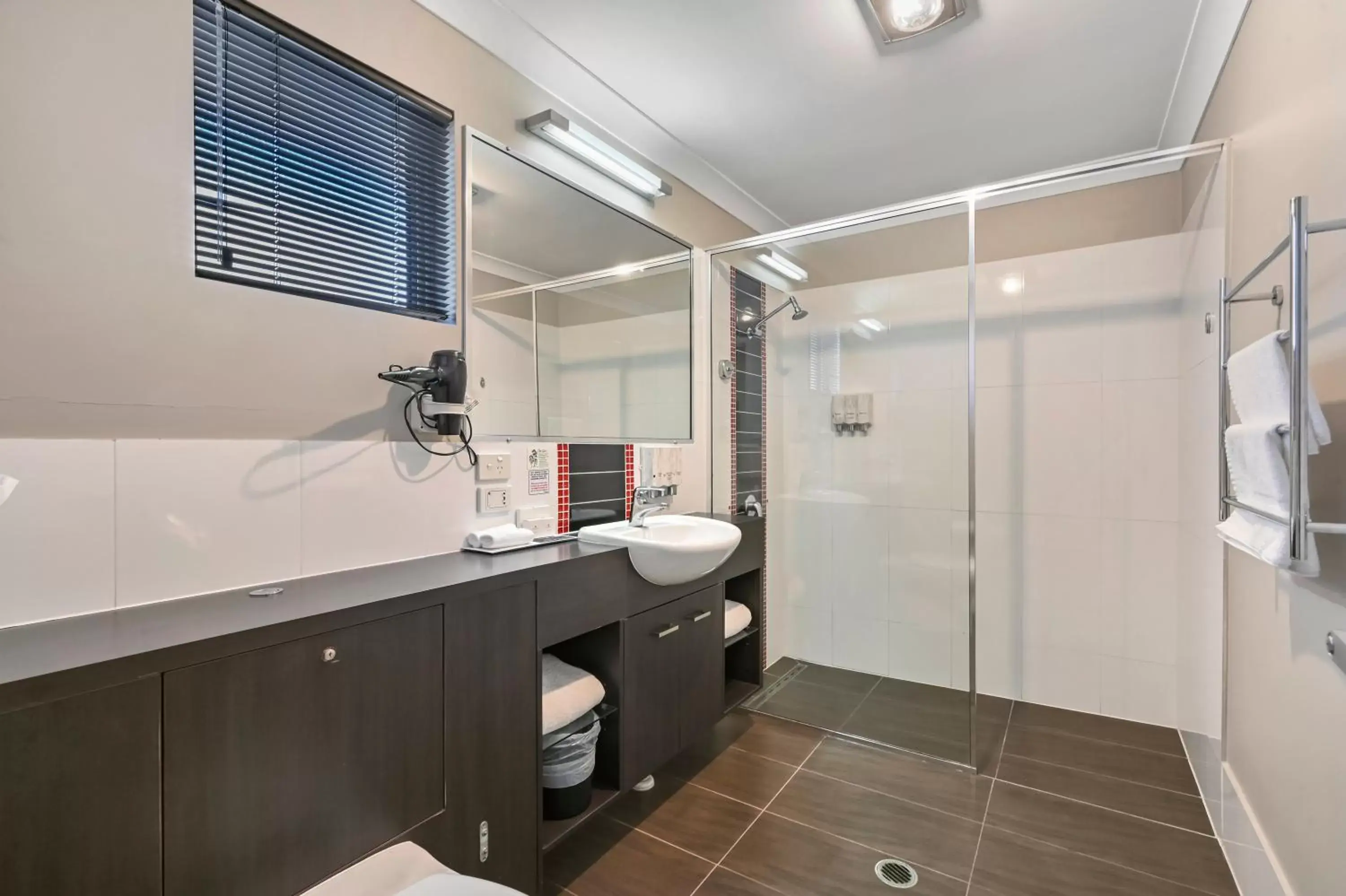 Bathroom in Platinum International