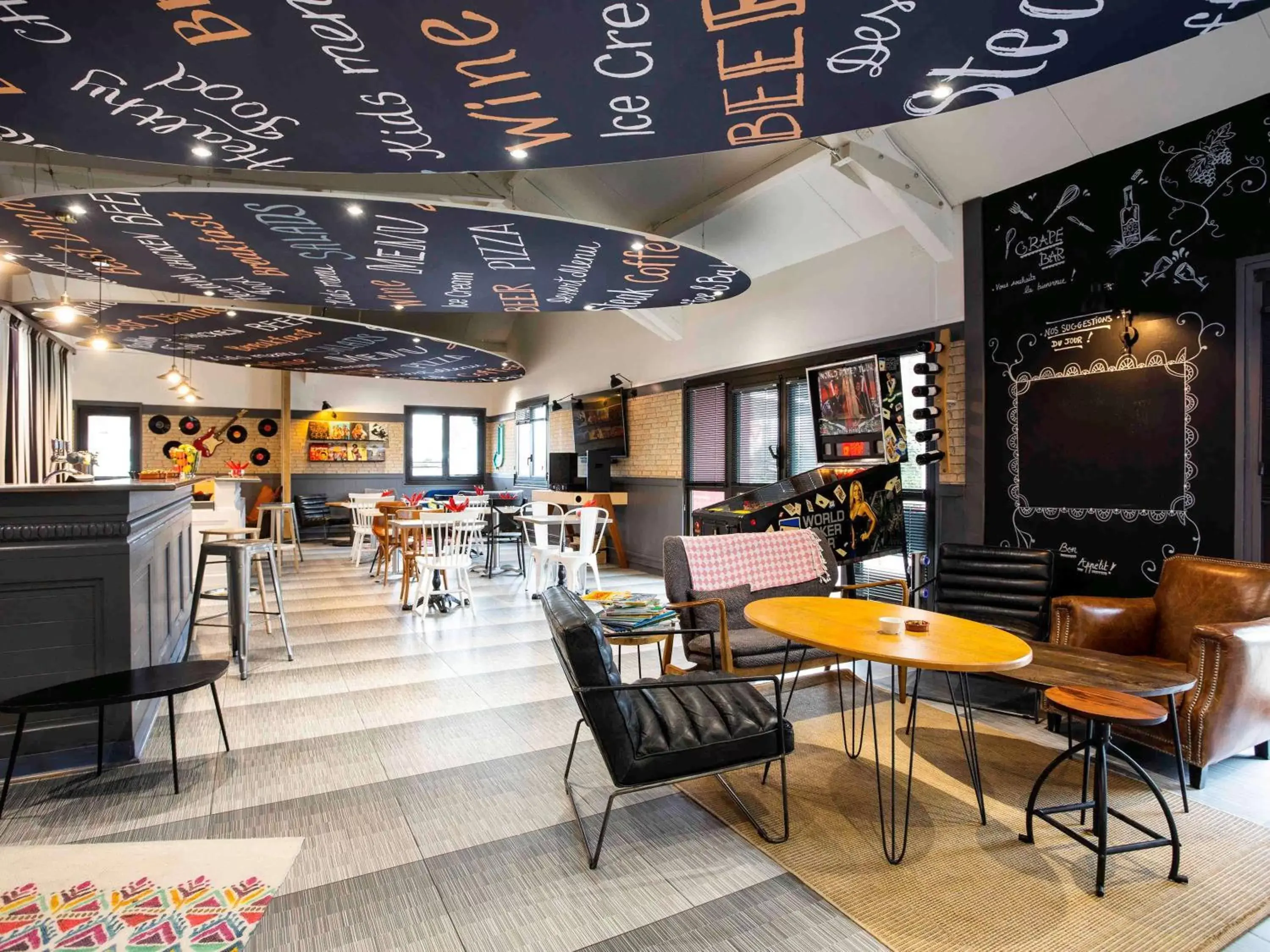 Restaurant/Places to Eat in ibis Bordeaux Mérignac