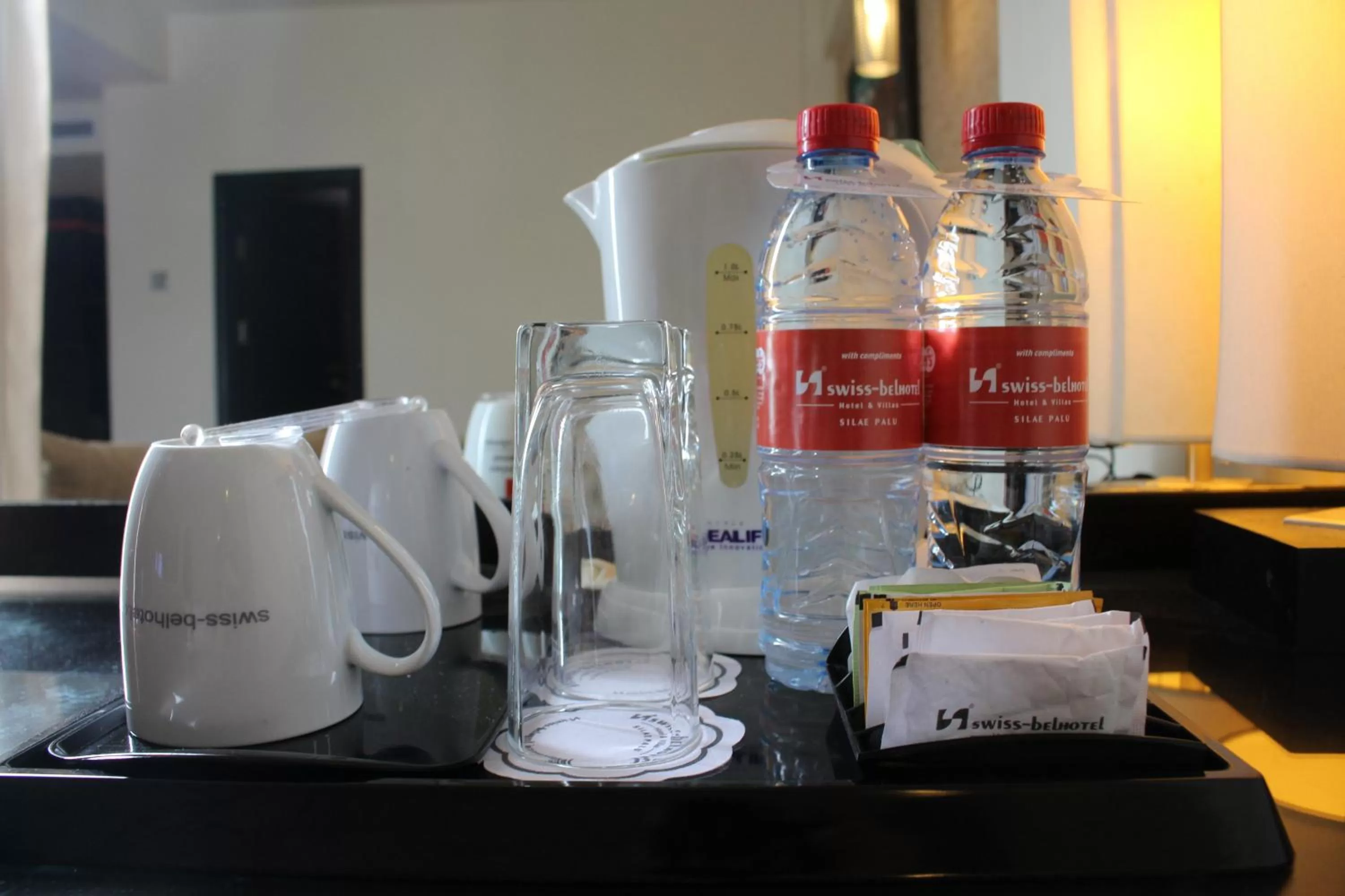 Coffee/tea facilities in Swiss-Belhotel Silae Palu