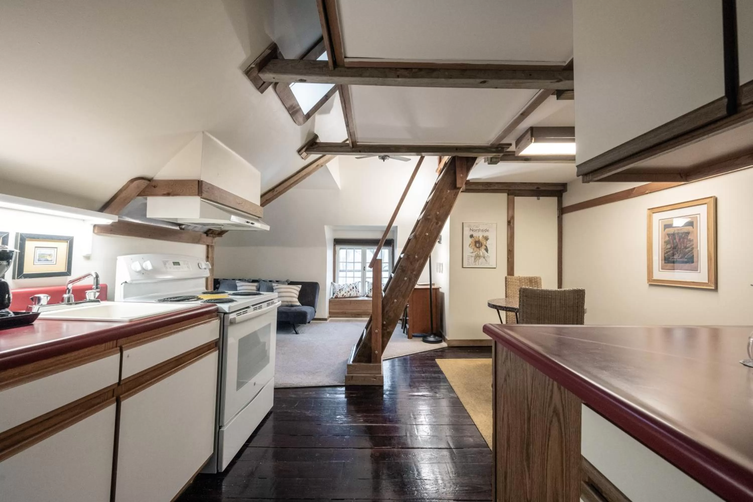 Kitchen or kitchenette in Stone Soup Inn