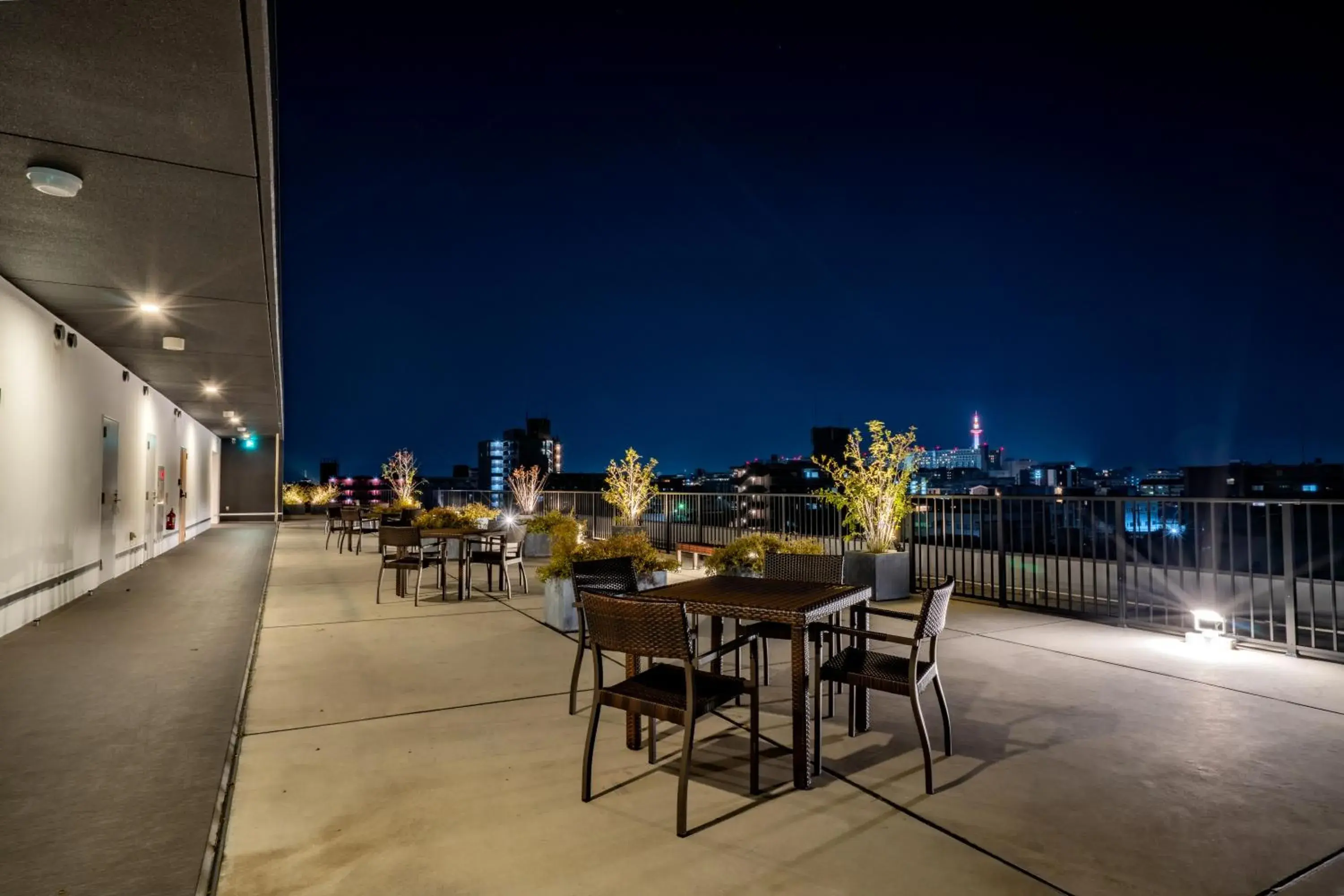 Balcony/Terrace, Restaurant/Places to Eat in Randor Residential Hotel Kyoto Suites