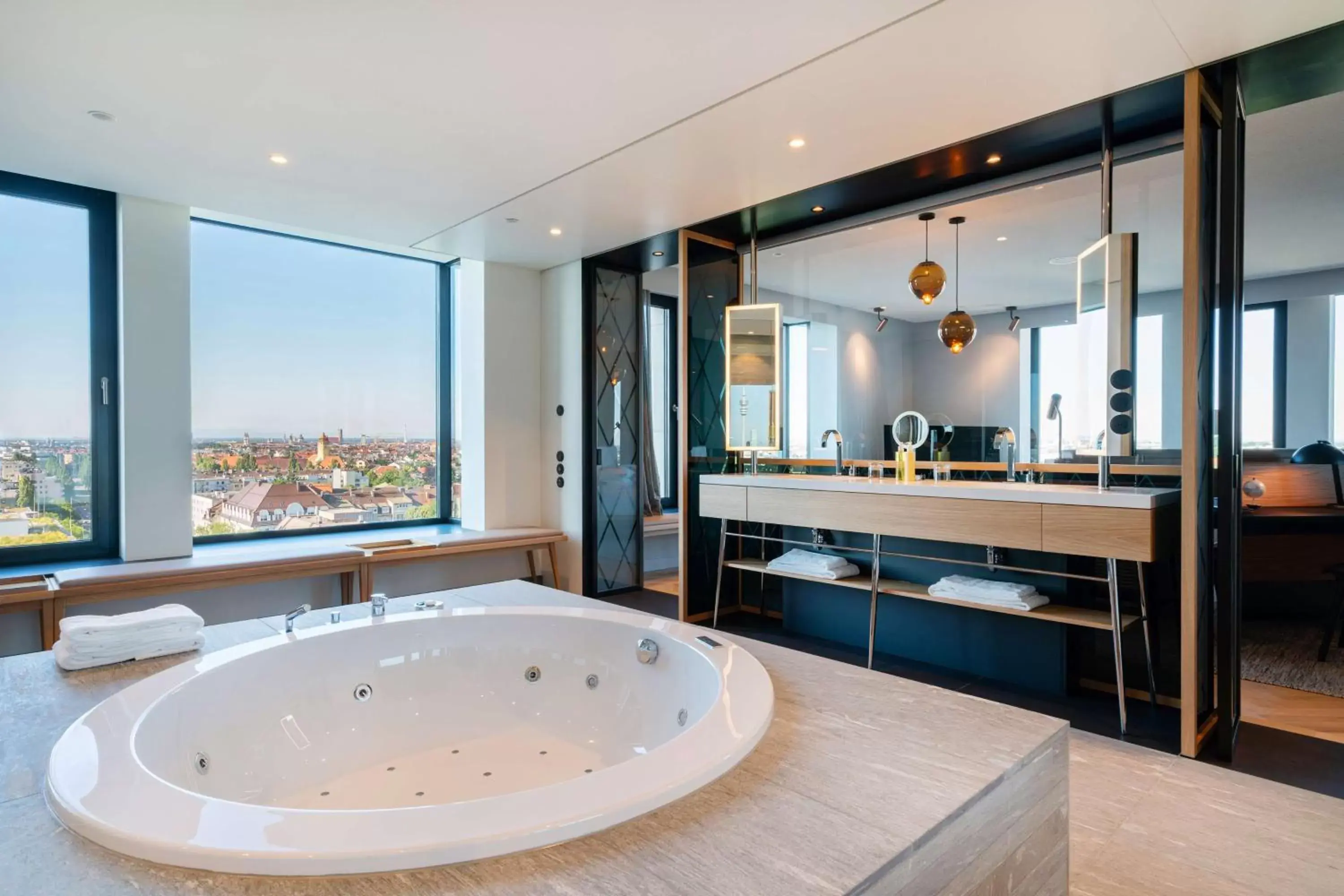 Photo of the whole room, Bathroom in Andaz Munich Schwabinger Tor - a concept by Hyatt