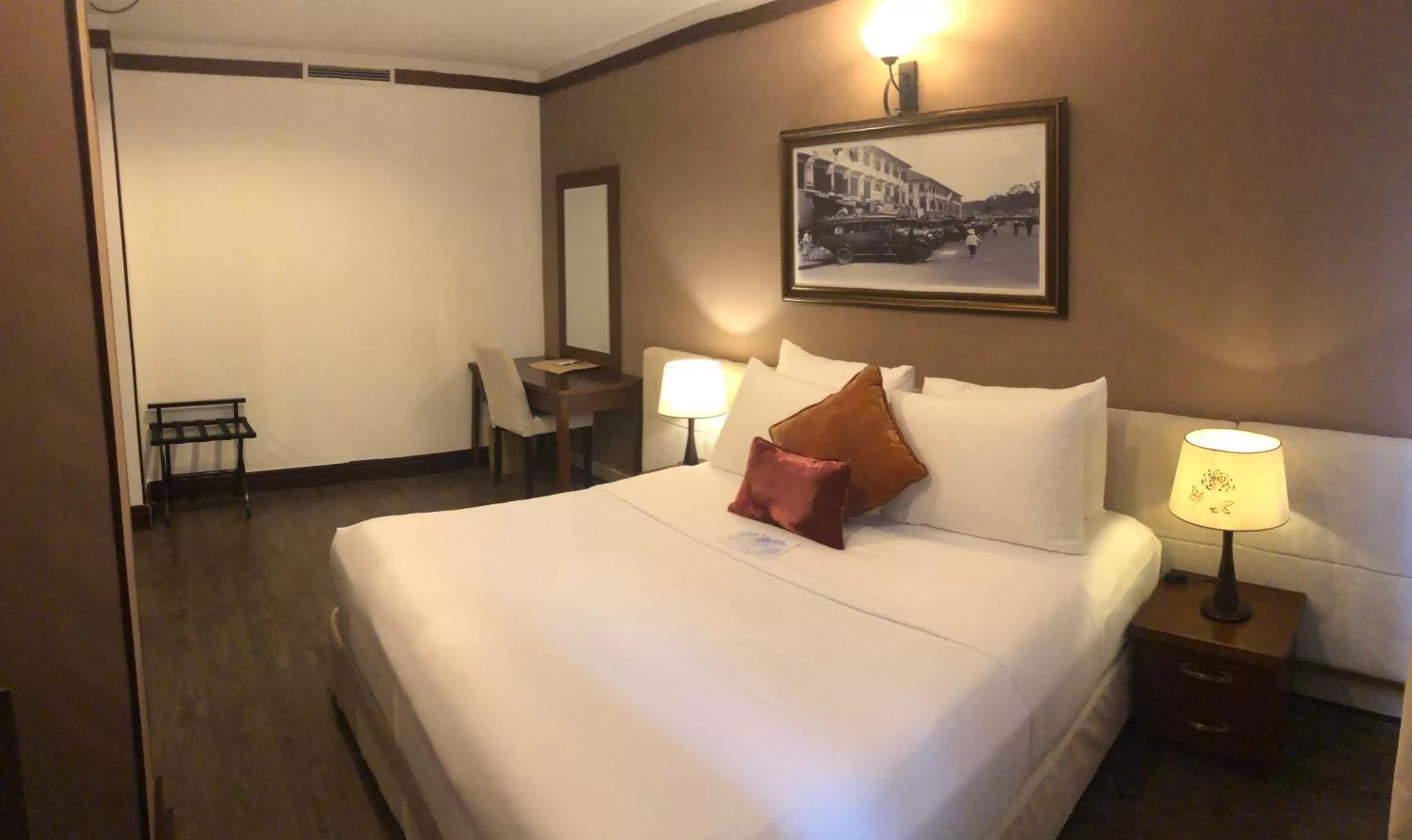 Bedroom, Bed in Prostyle Hotel Ho Chi Minh プロスタイルホテルホーチミン