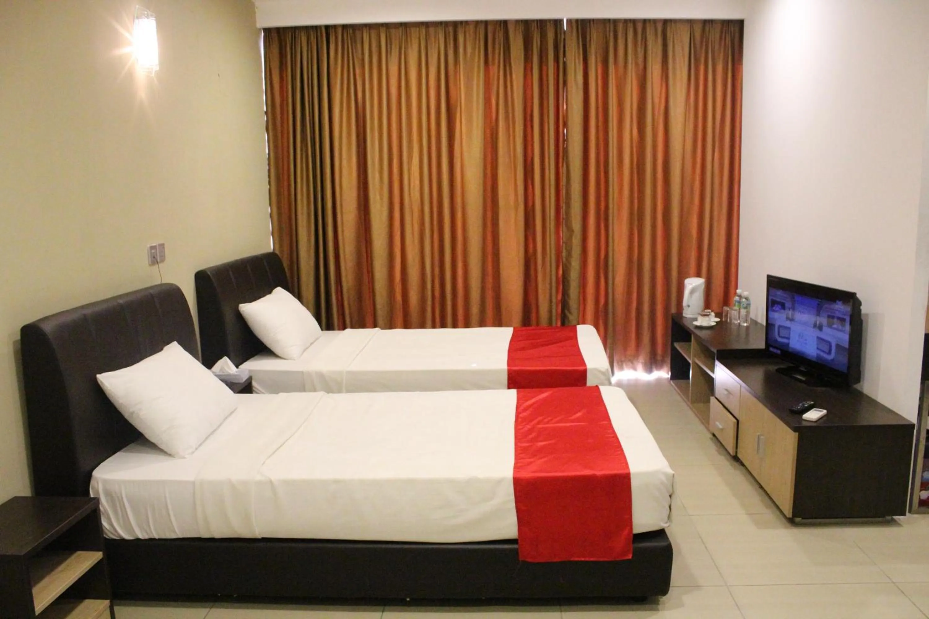 Bed in T Hotel Jalan Tar