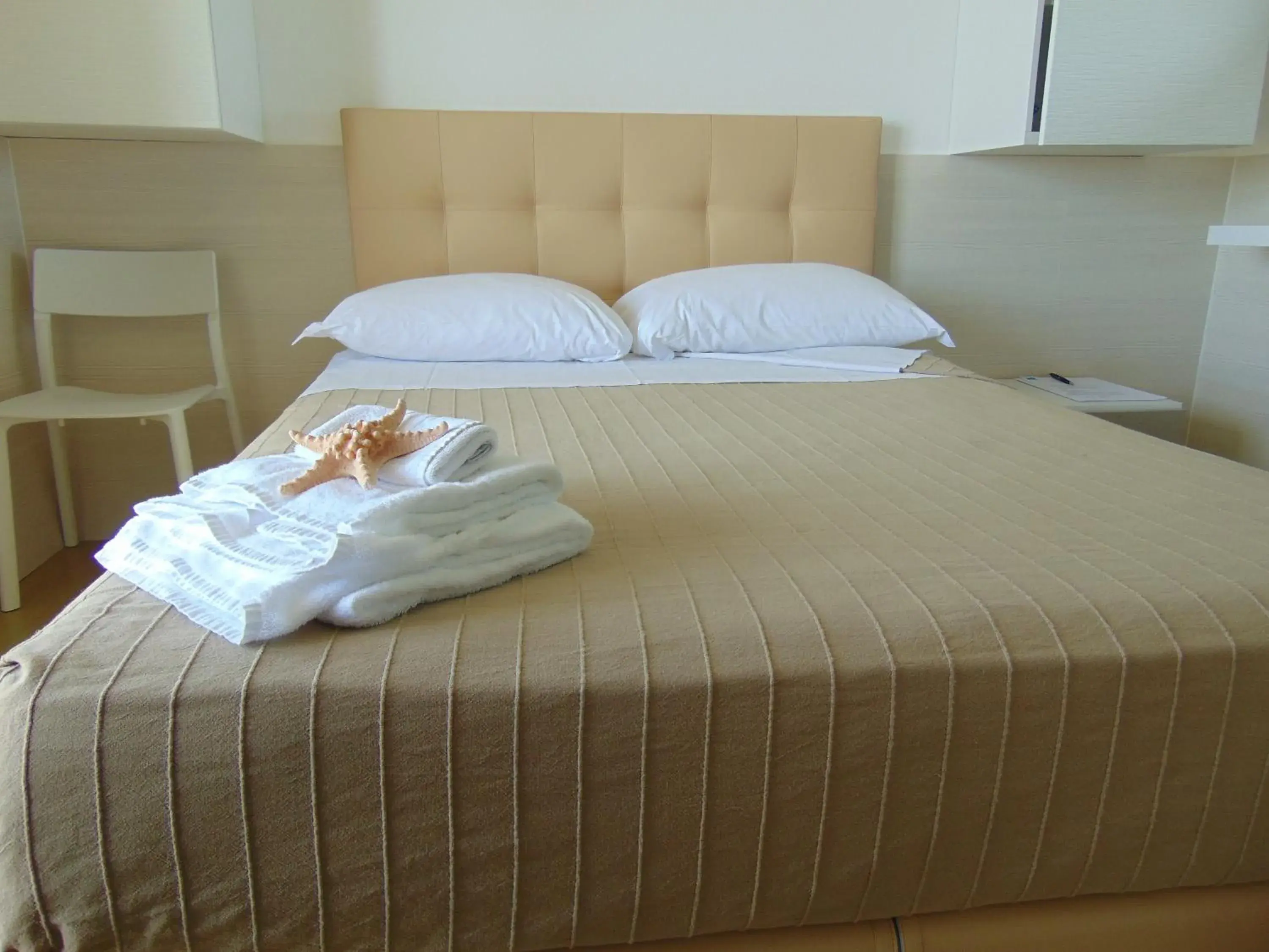 Bed in Hotel Stella Maris