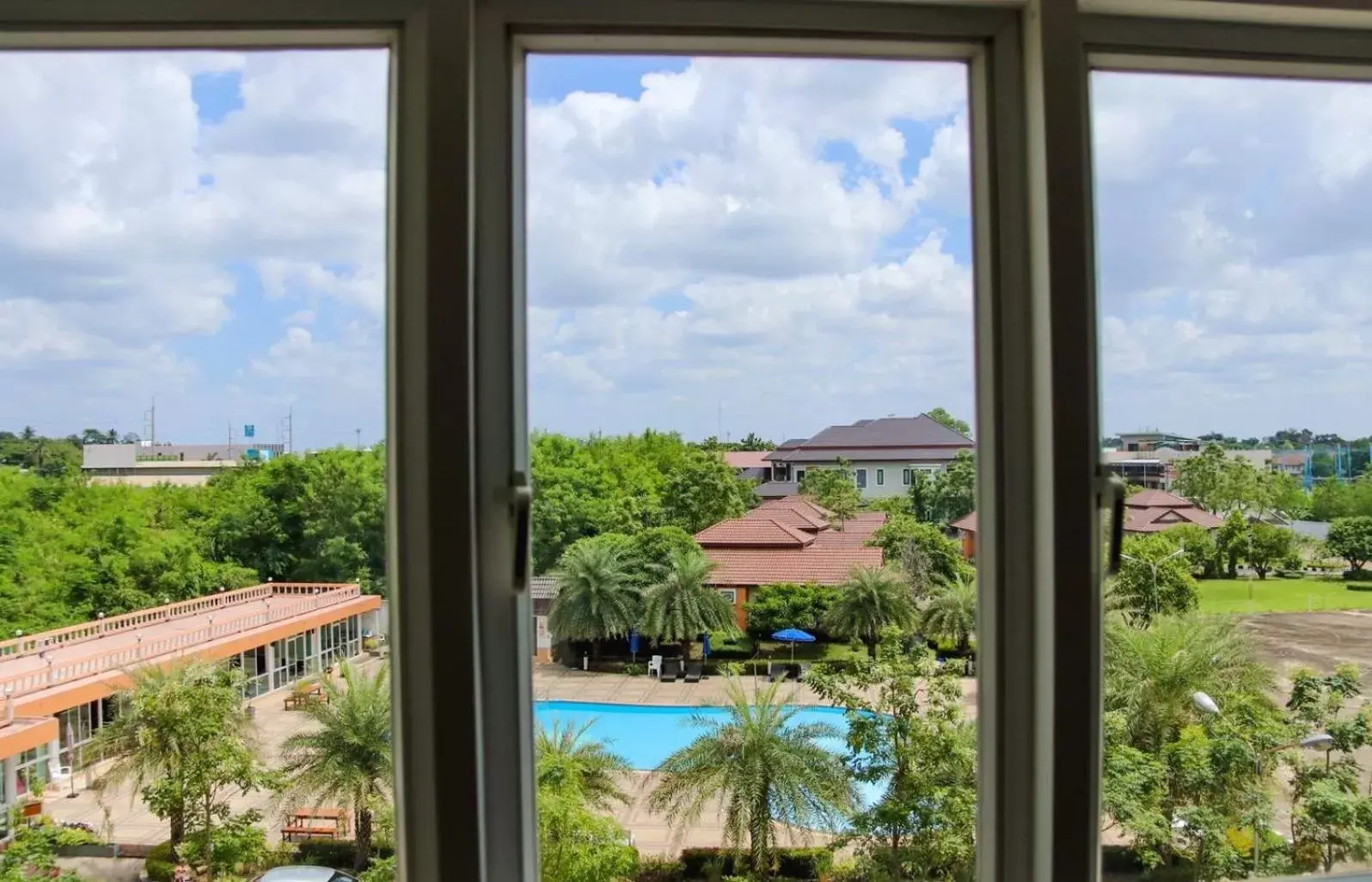 Pool View in Siamgrand Hotel