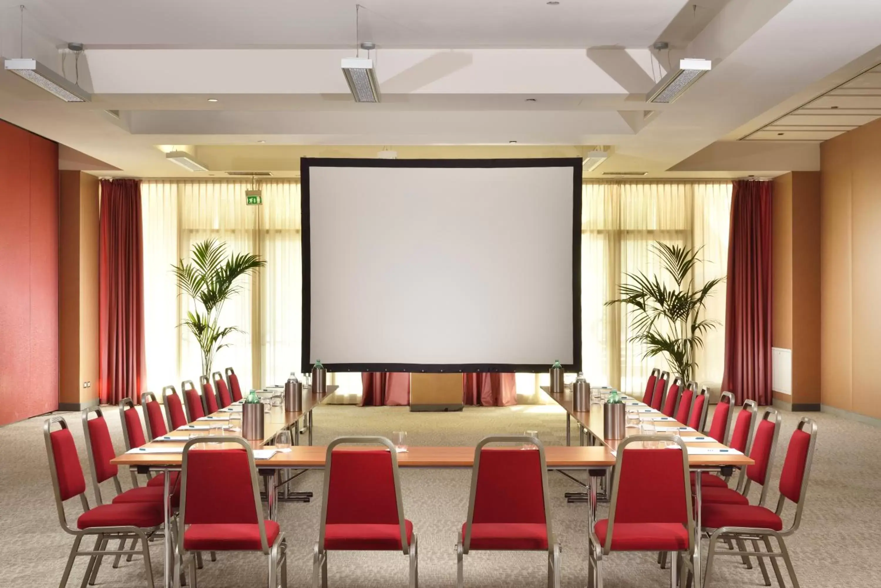 Meeting/conference room in UNAHOTELS Expo Fiera Milano