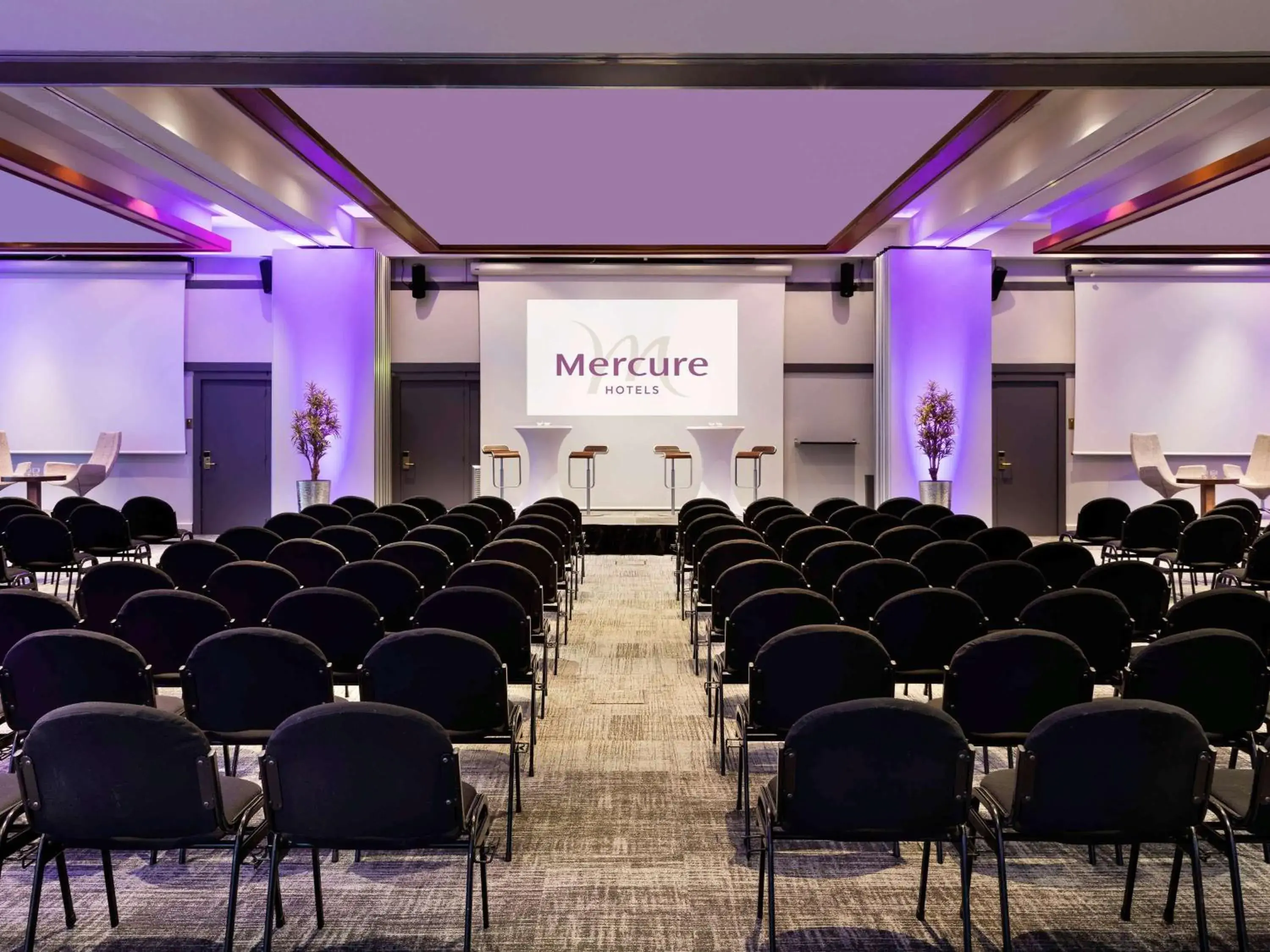 On site in Hotel Mercure Paris Orly Rungis