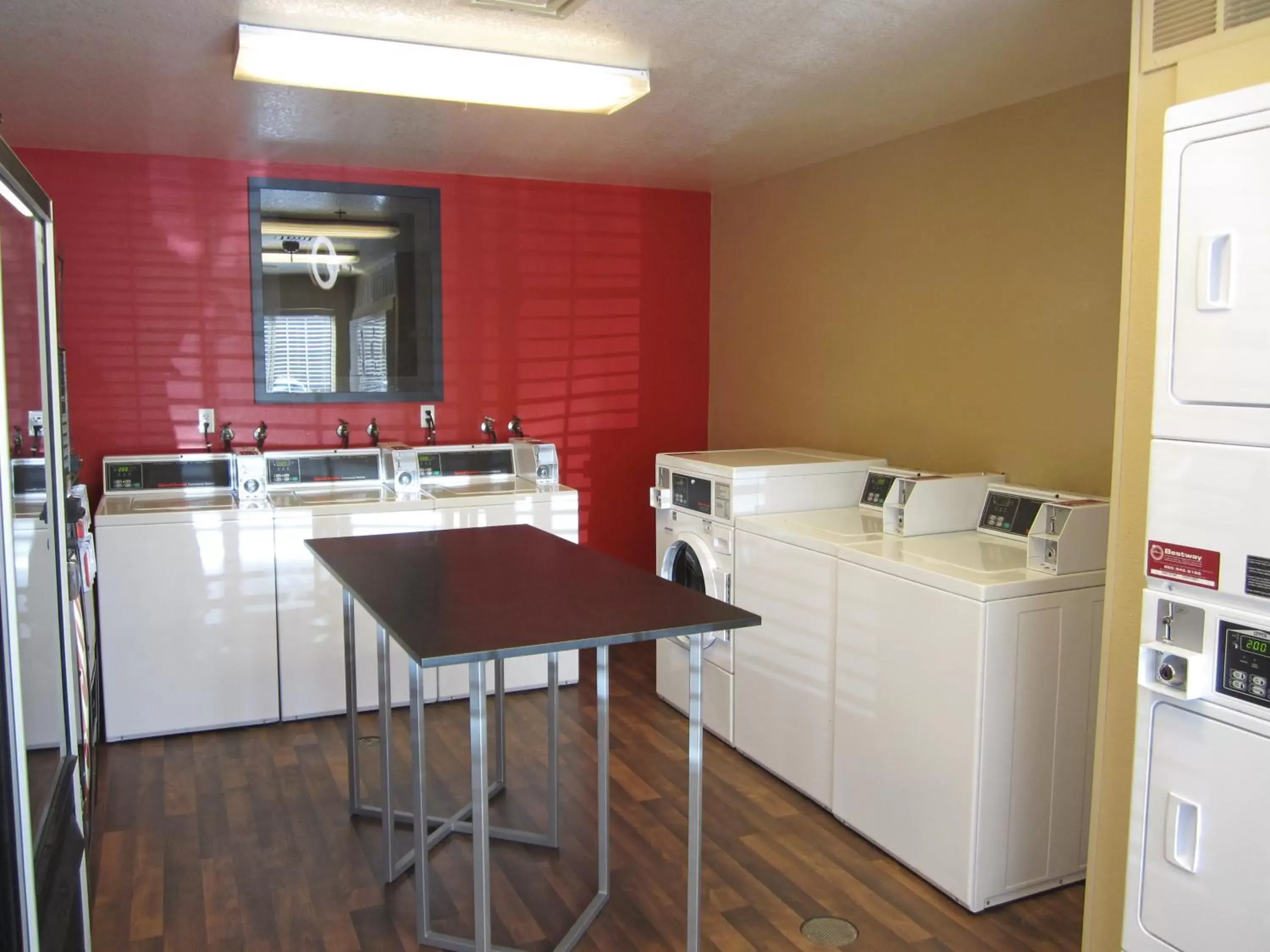 Other, Kitchen/Kitchenette in Extended Stay America Suites - Los Angeles - LAX Airport - El Segundo