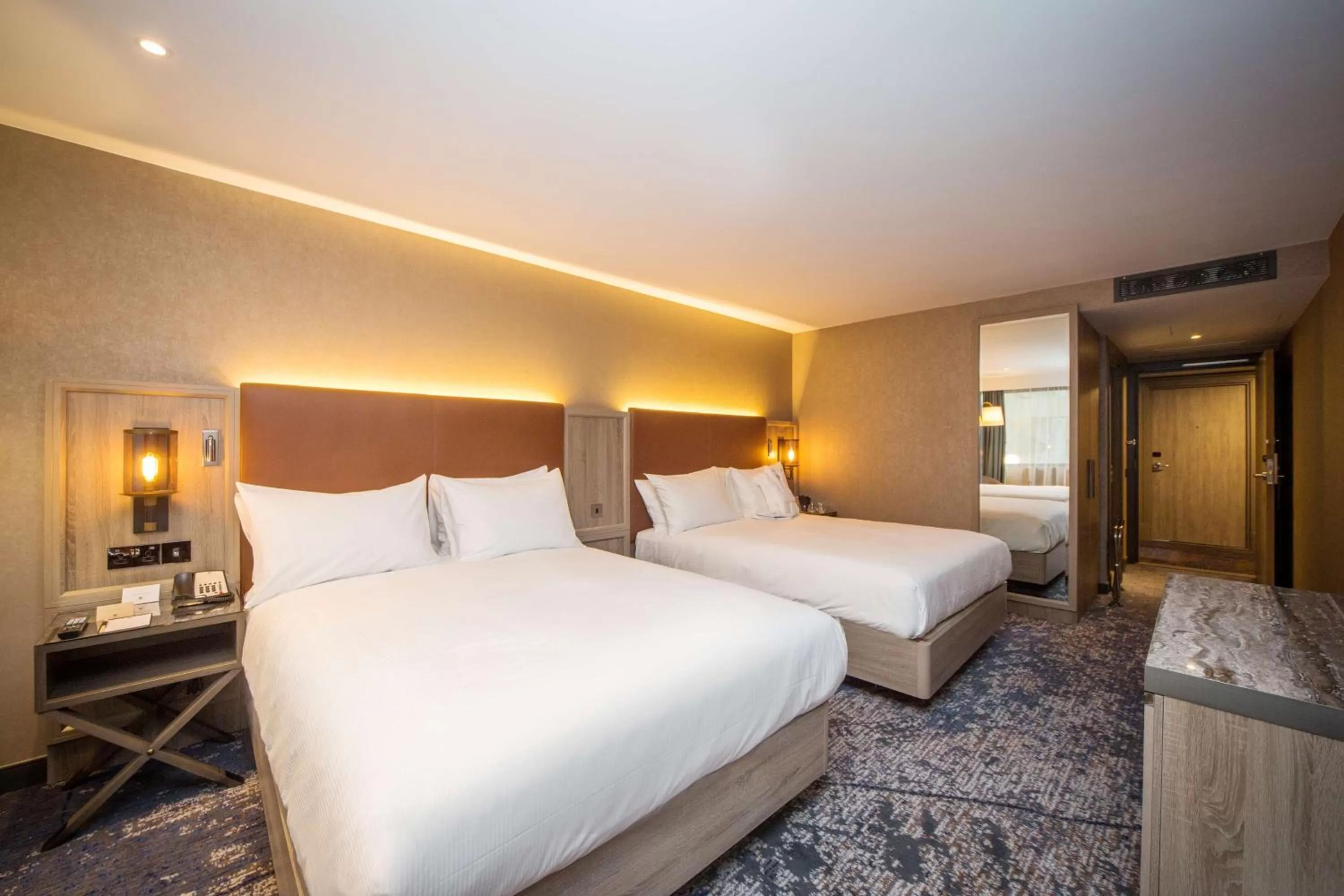 Bed in DoubleTree by Hilton London Kingston Upon Thames