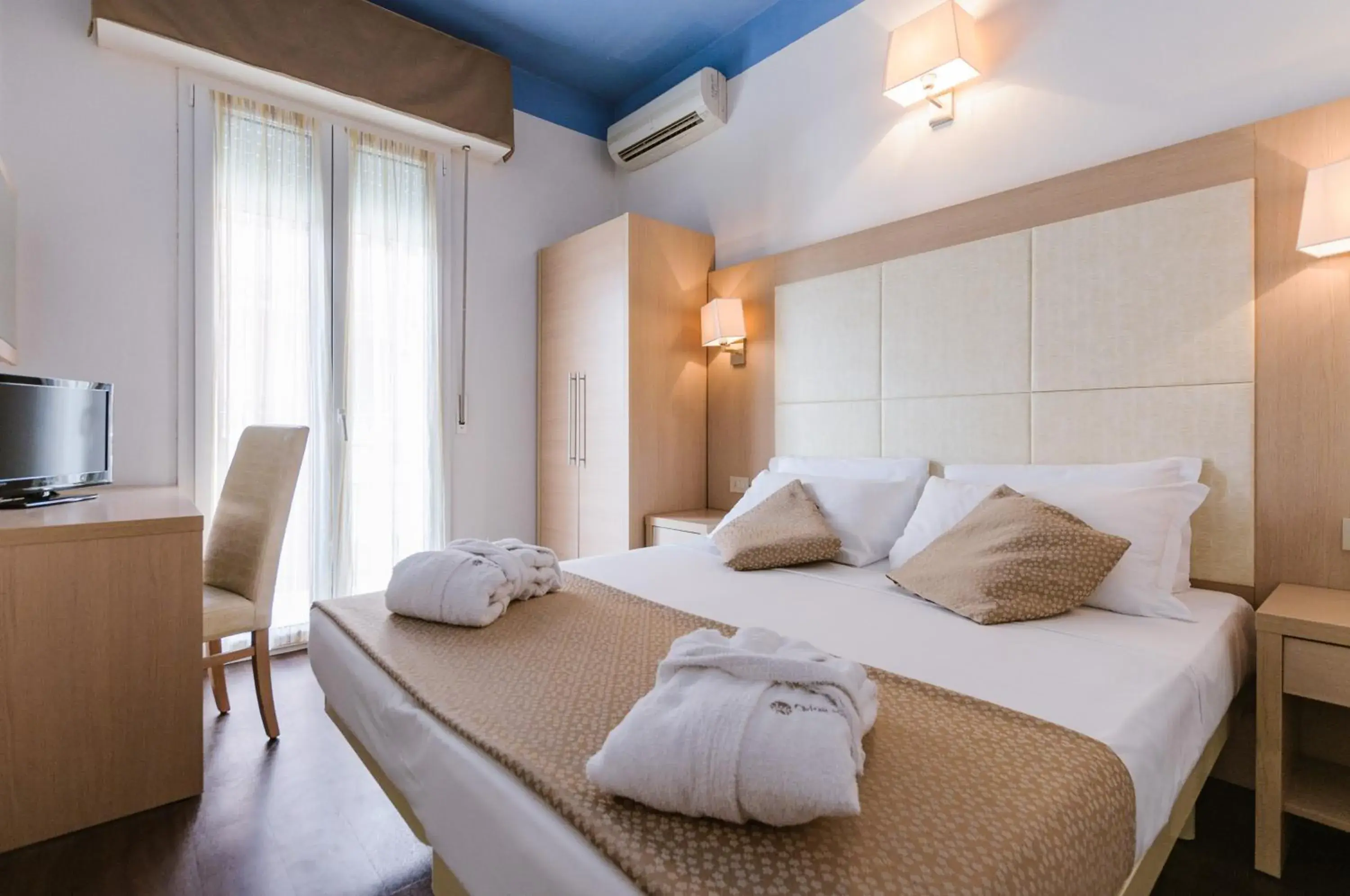 Bed in Hotel Fra I Pini