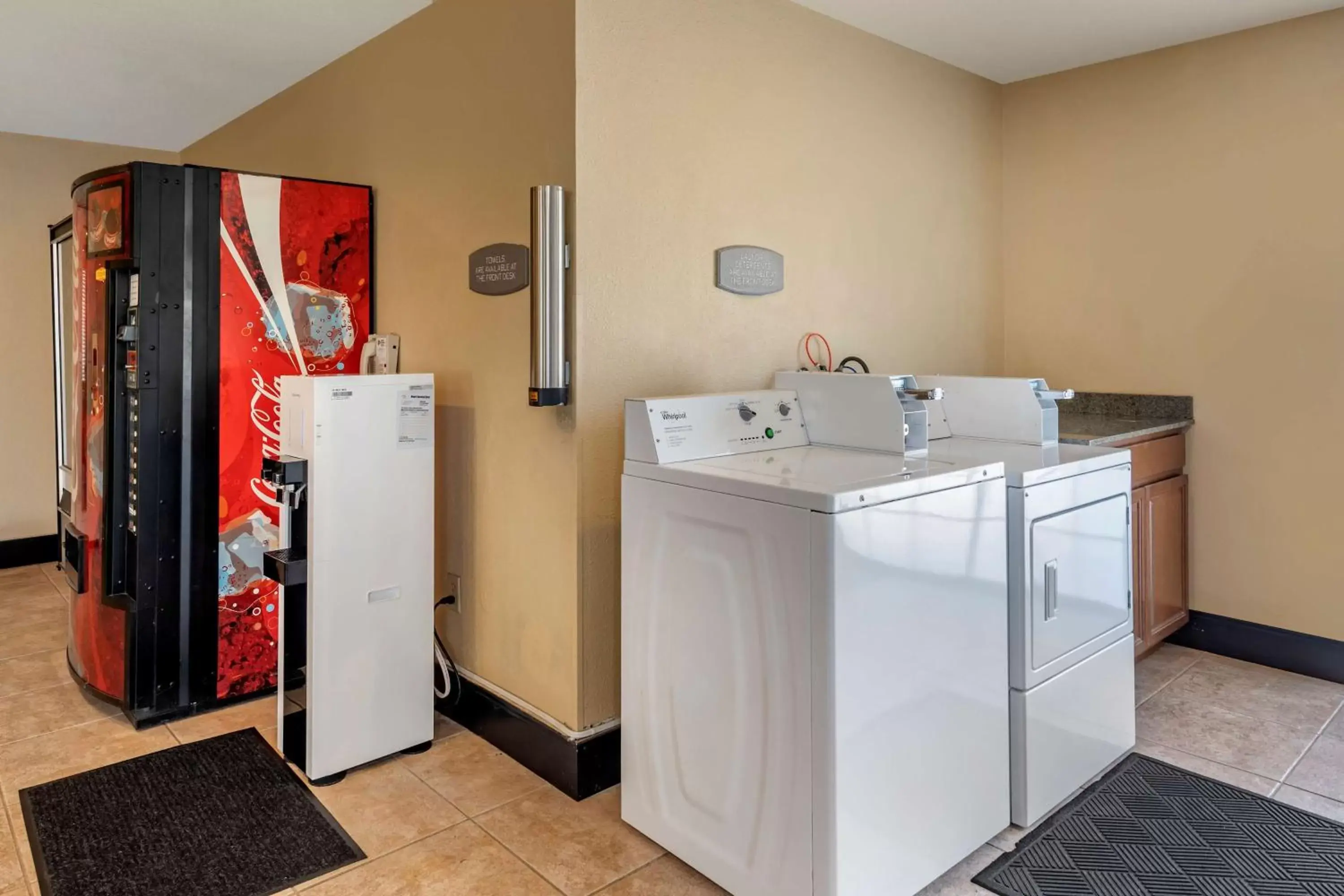 laundry in Best Western Plus John Jay Inn & Suites