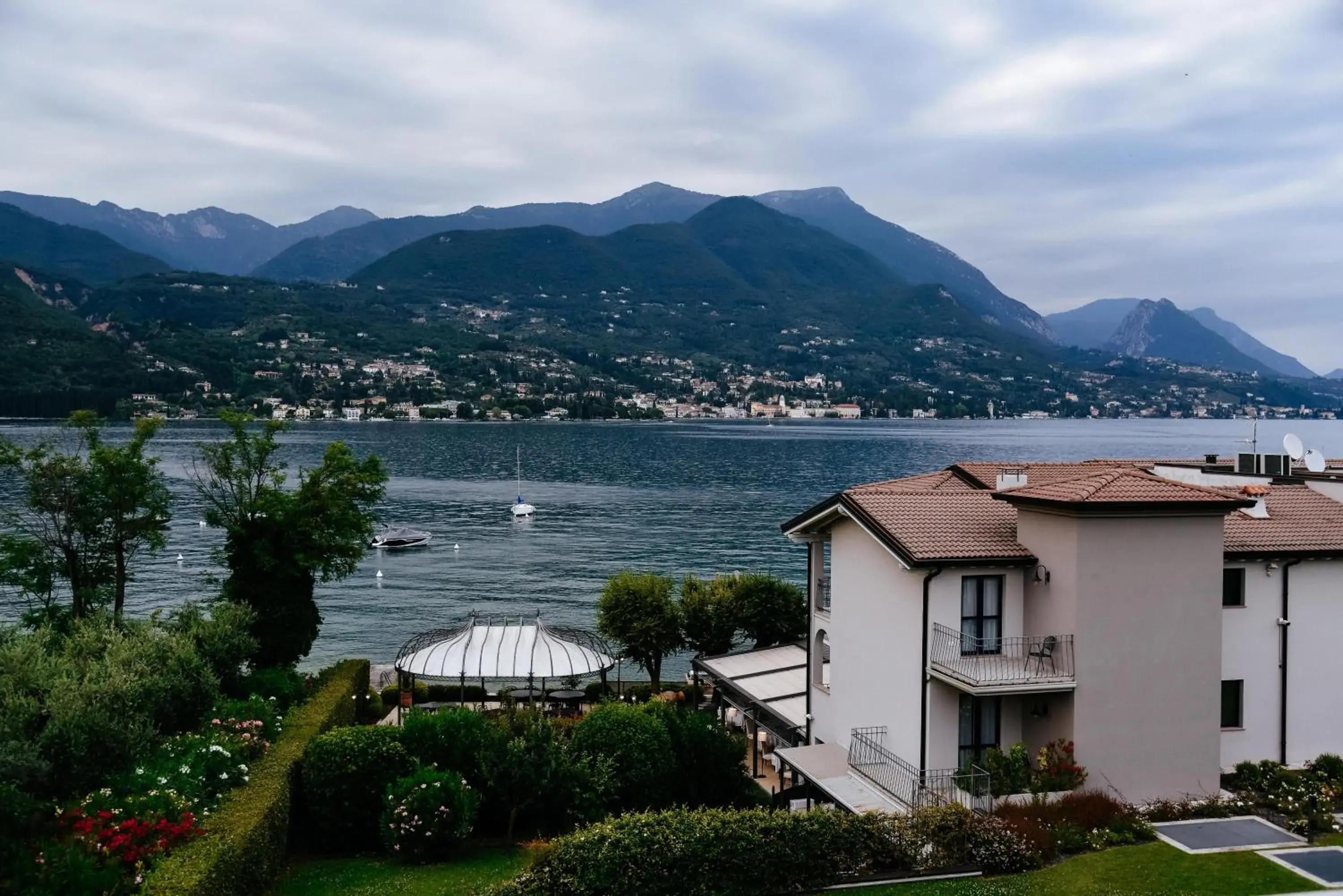 Natural landscape, Mountain View in Bella Hotel & Restaurant