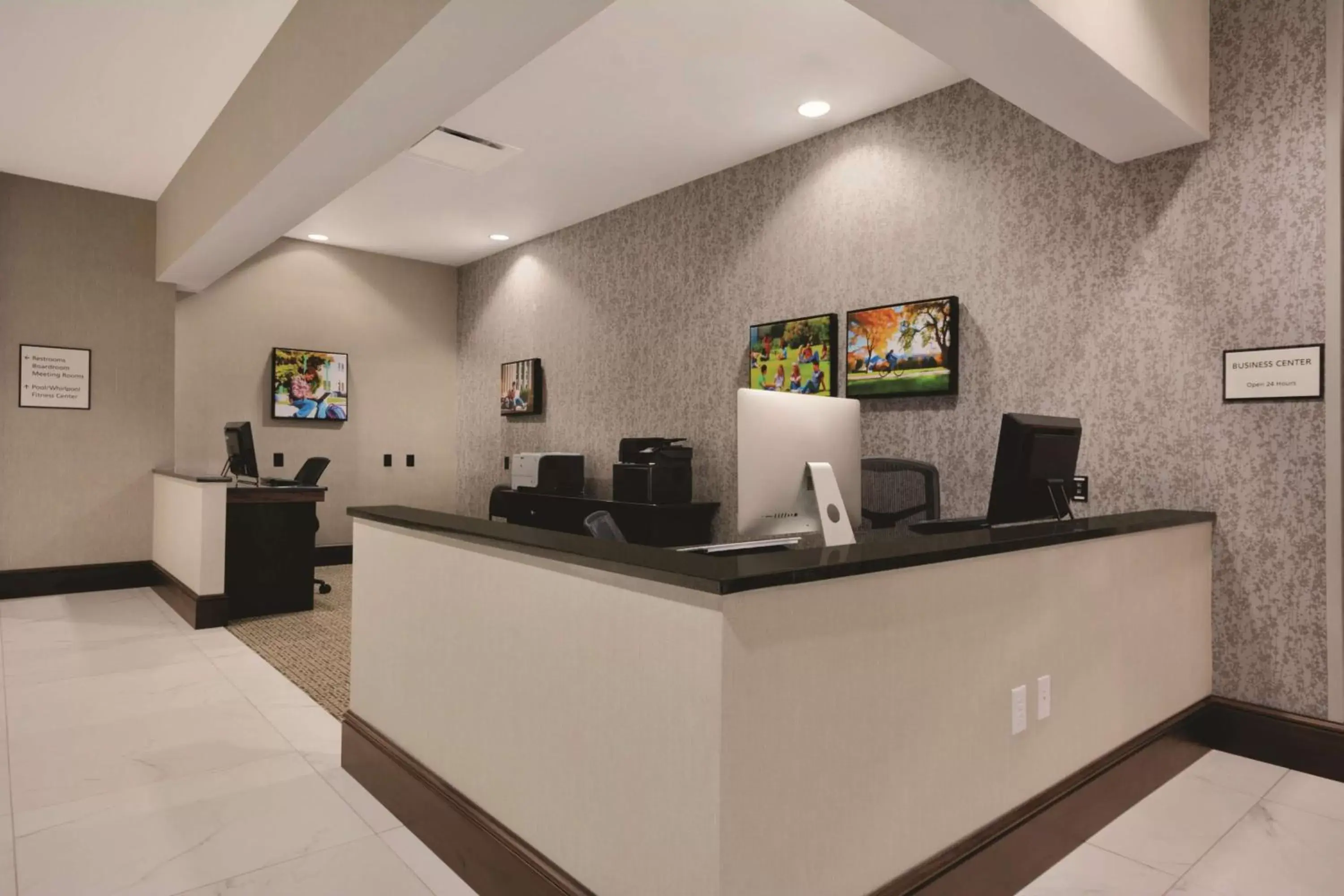 Business facilities, Lobby/Reception in Embassy Suites by Hilton Tuscaloosa Alabama Downtown