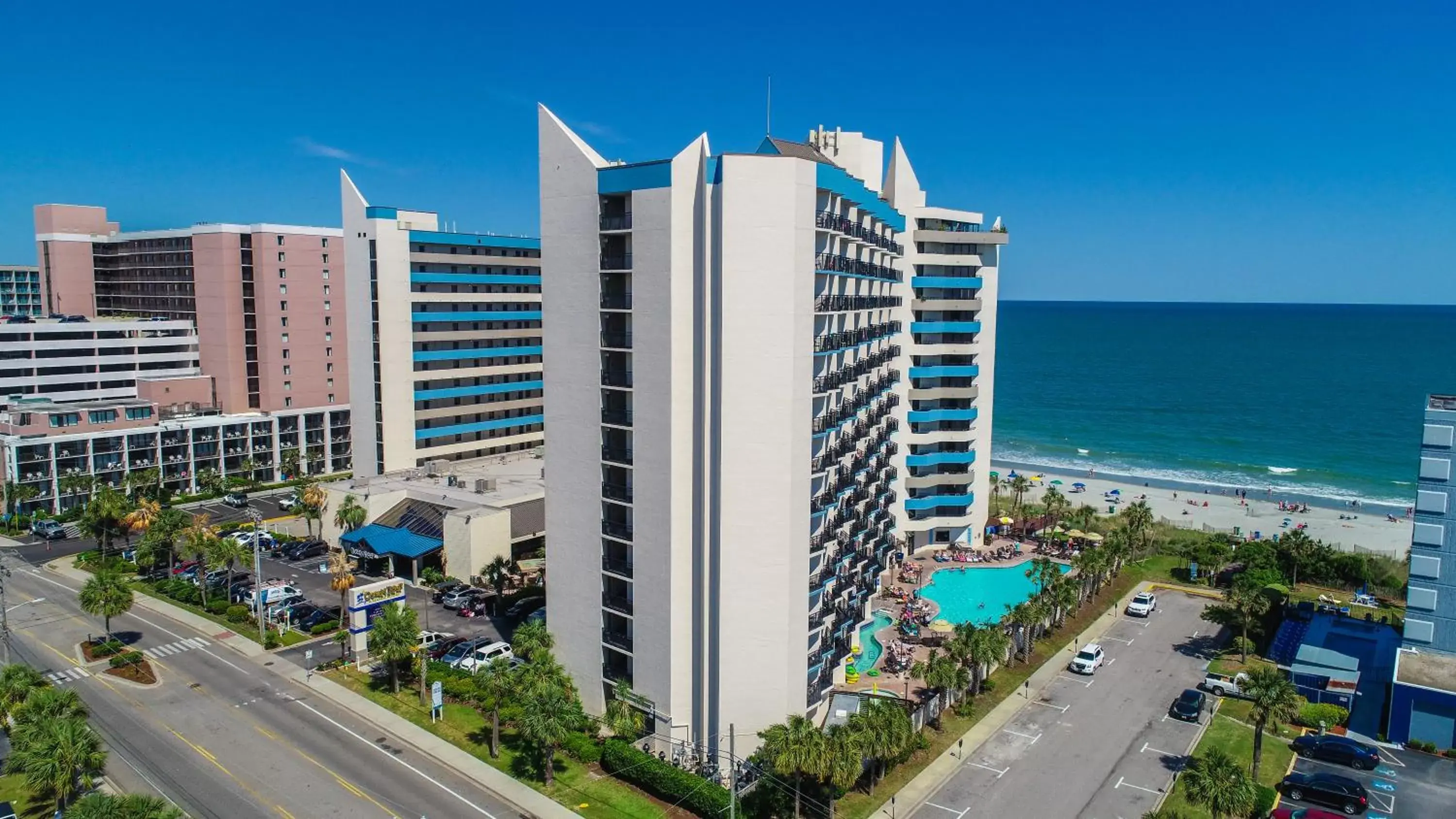 Facade/entrance in Ocean Reef Resort