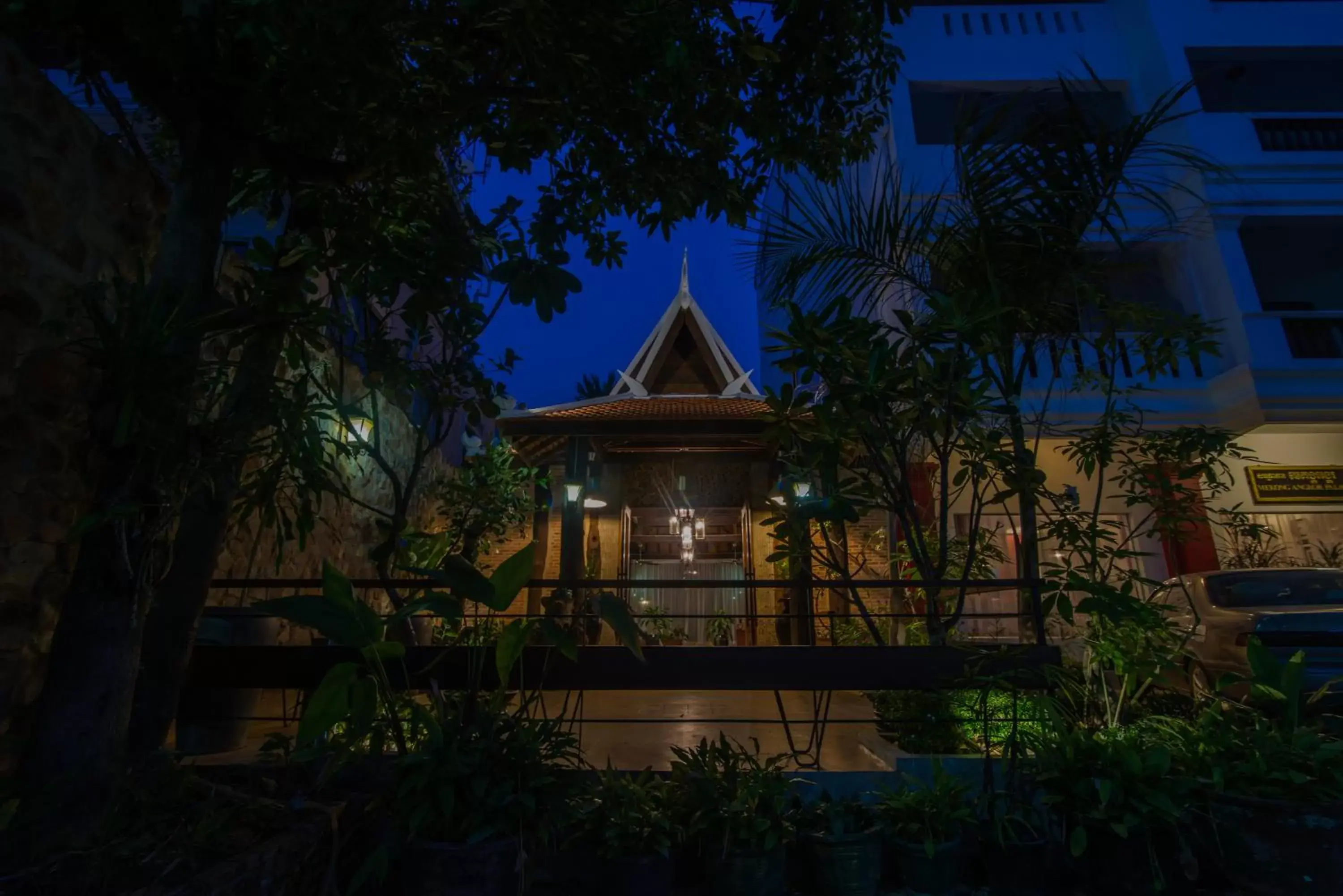 Facade/entrance, Property Building in Mekong Angkor Palace Inn