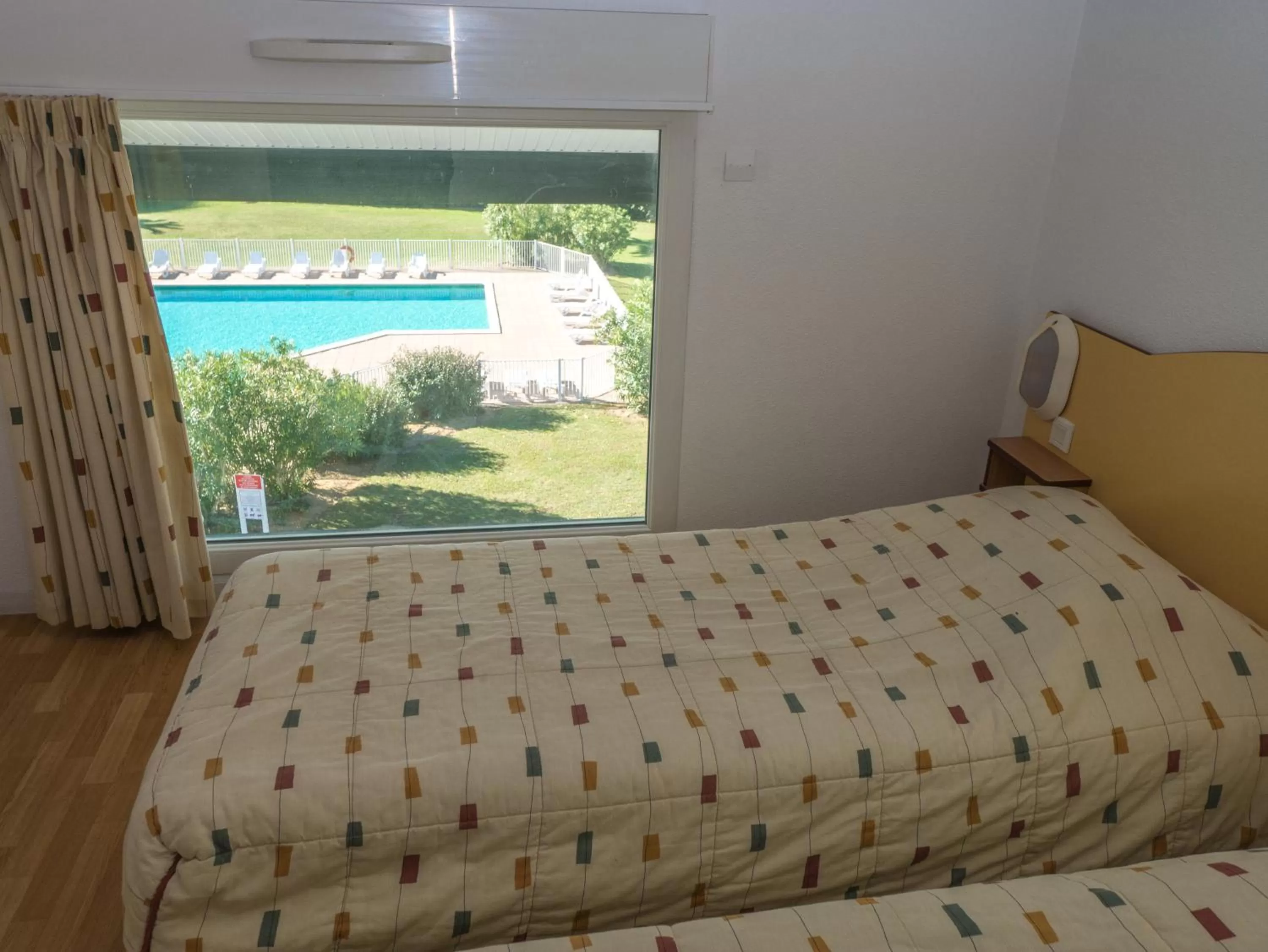 Bedroom, Bed in Résidence Mer & Golf Ilbarritz