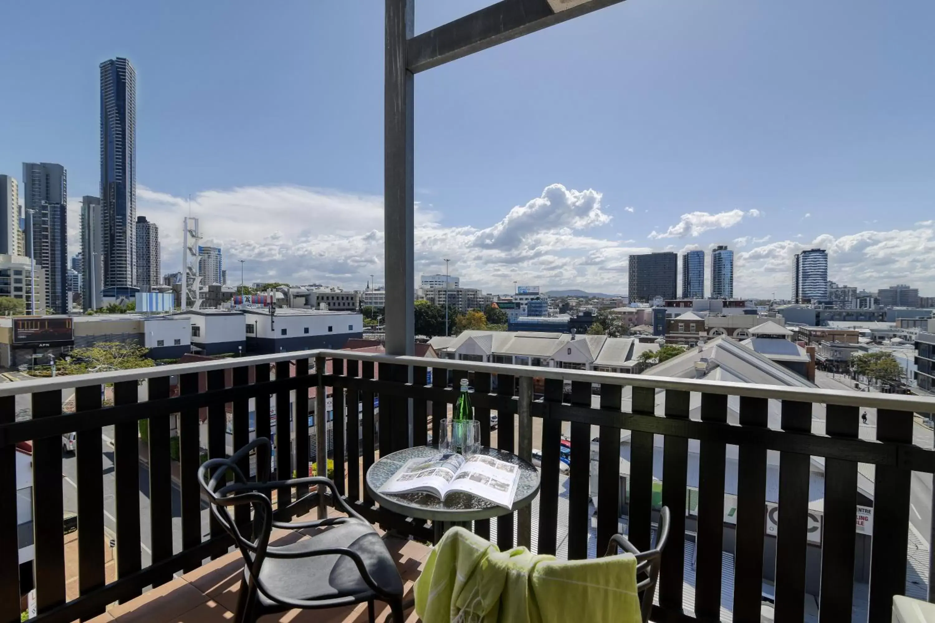 Balcony/Terrace in Central Brunswick Apartment Hotel