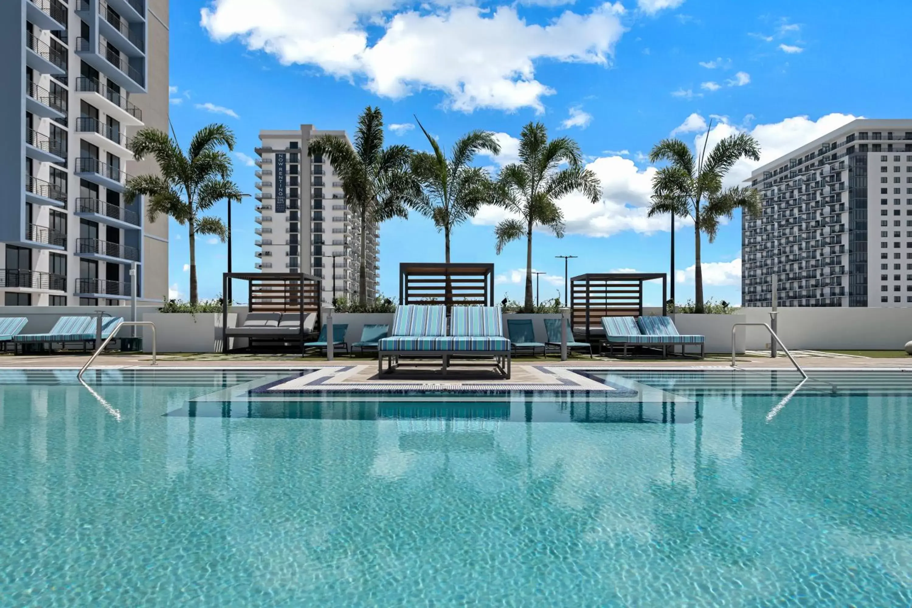 , Swimming Pool in Provident Grand Luxury Short-Term Residences