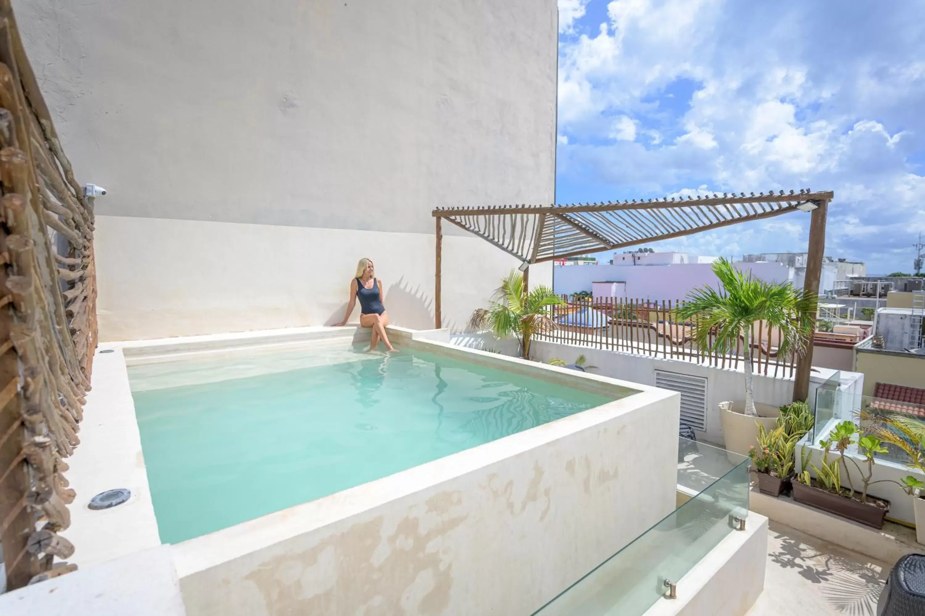 Balcony/Terrace, Swimming Pool in Aruma Hotel