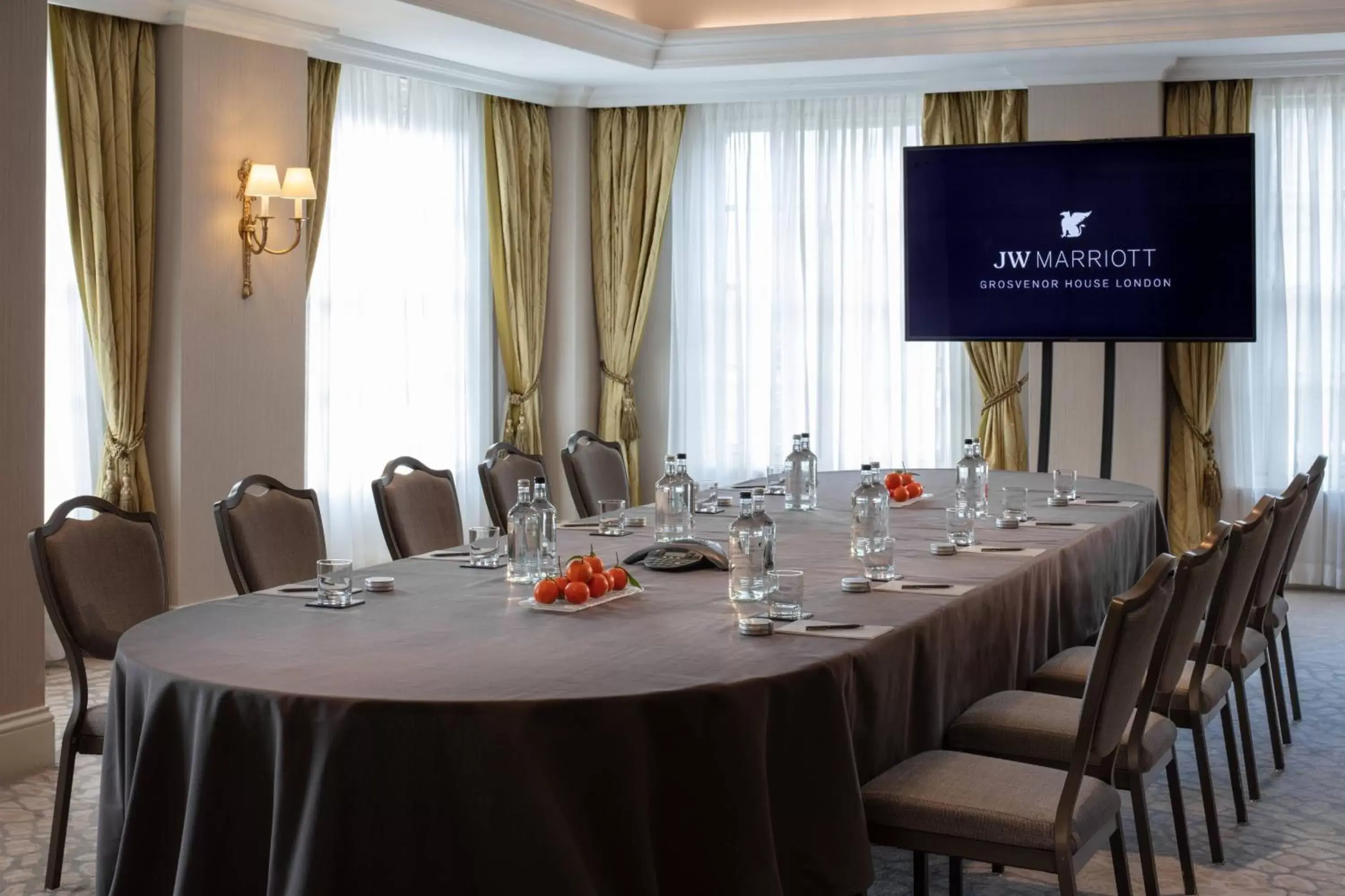 Meeting/conference room in JW Marriott Grosvenor House London