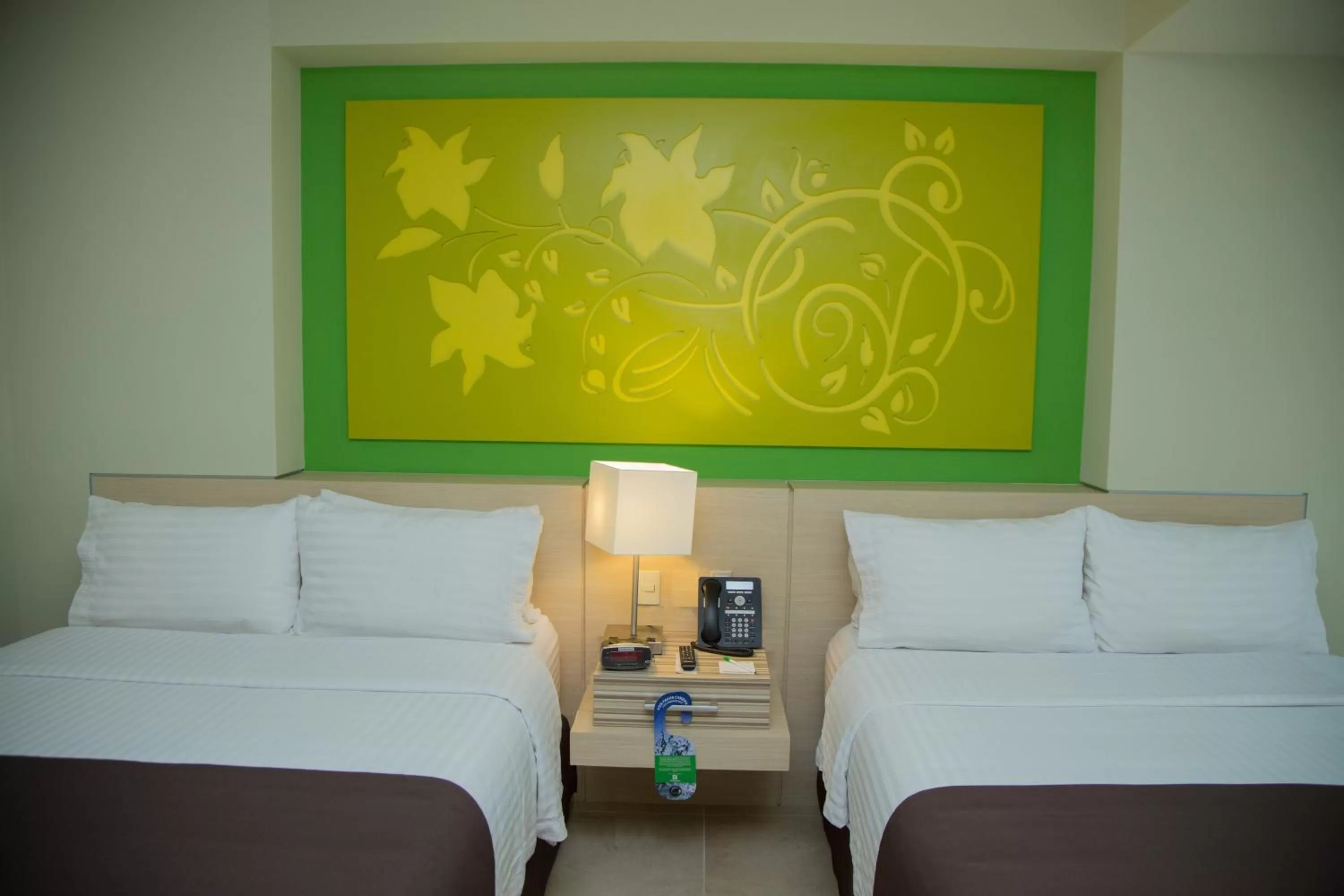 Photo of the whole room, Bed in Holiday Inn Coatzacoalcos by IHG