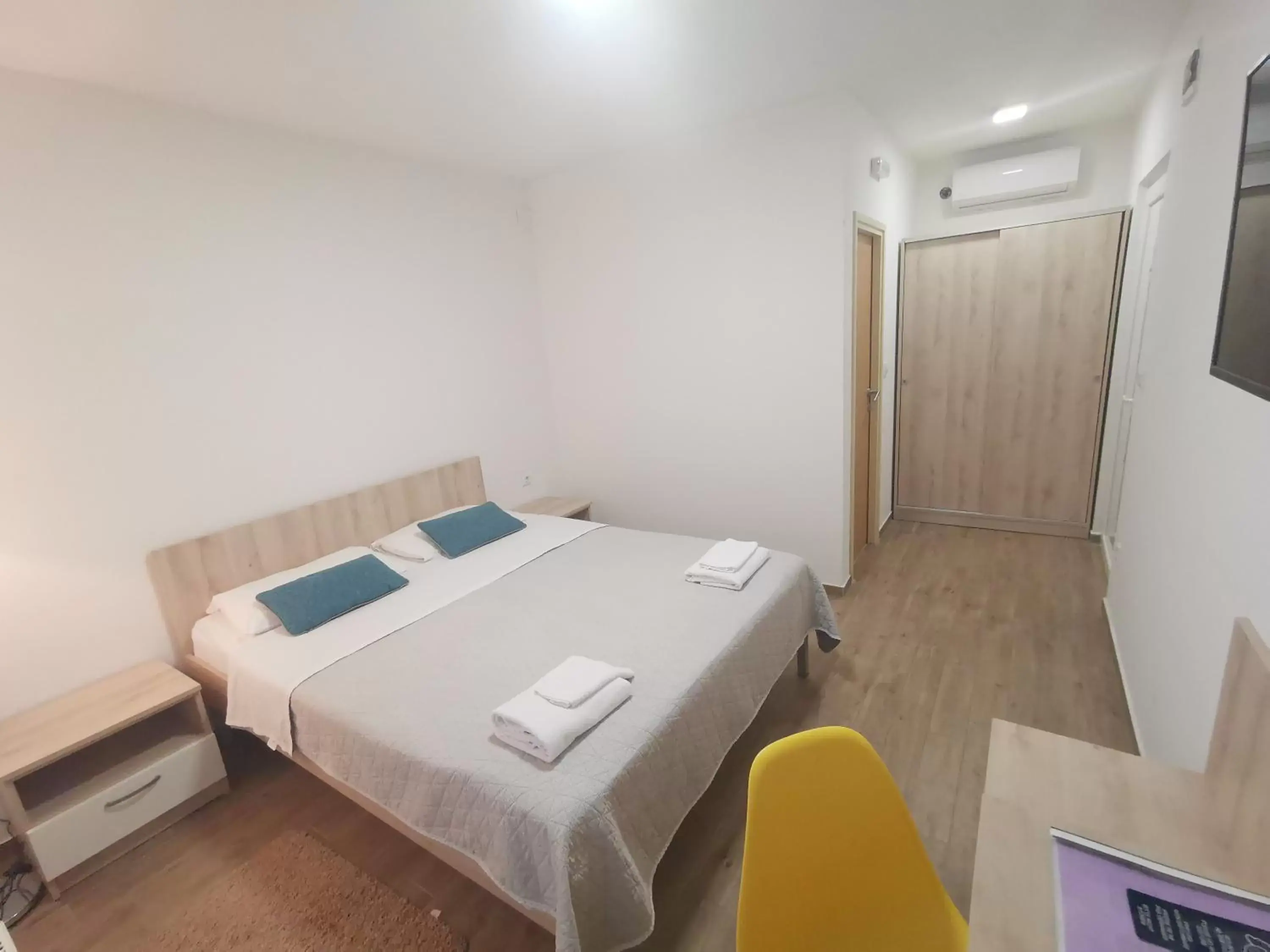 Double Room in Hotel Fala Zagreb Double Room in Hotel Fala Zagreb