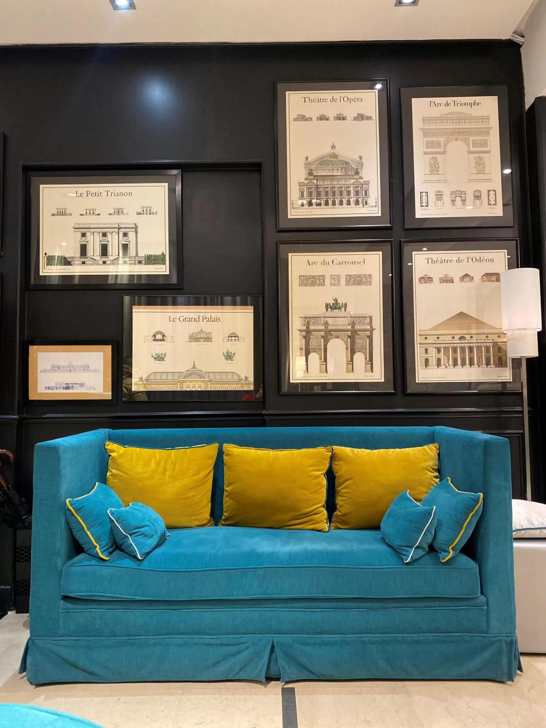 Lobby or reception in Europe Saint Severin-Paris Notre Dame