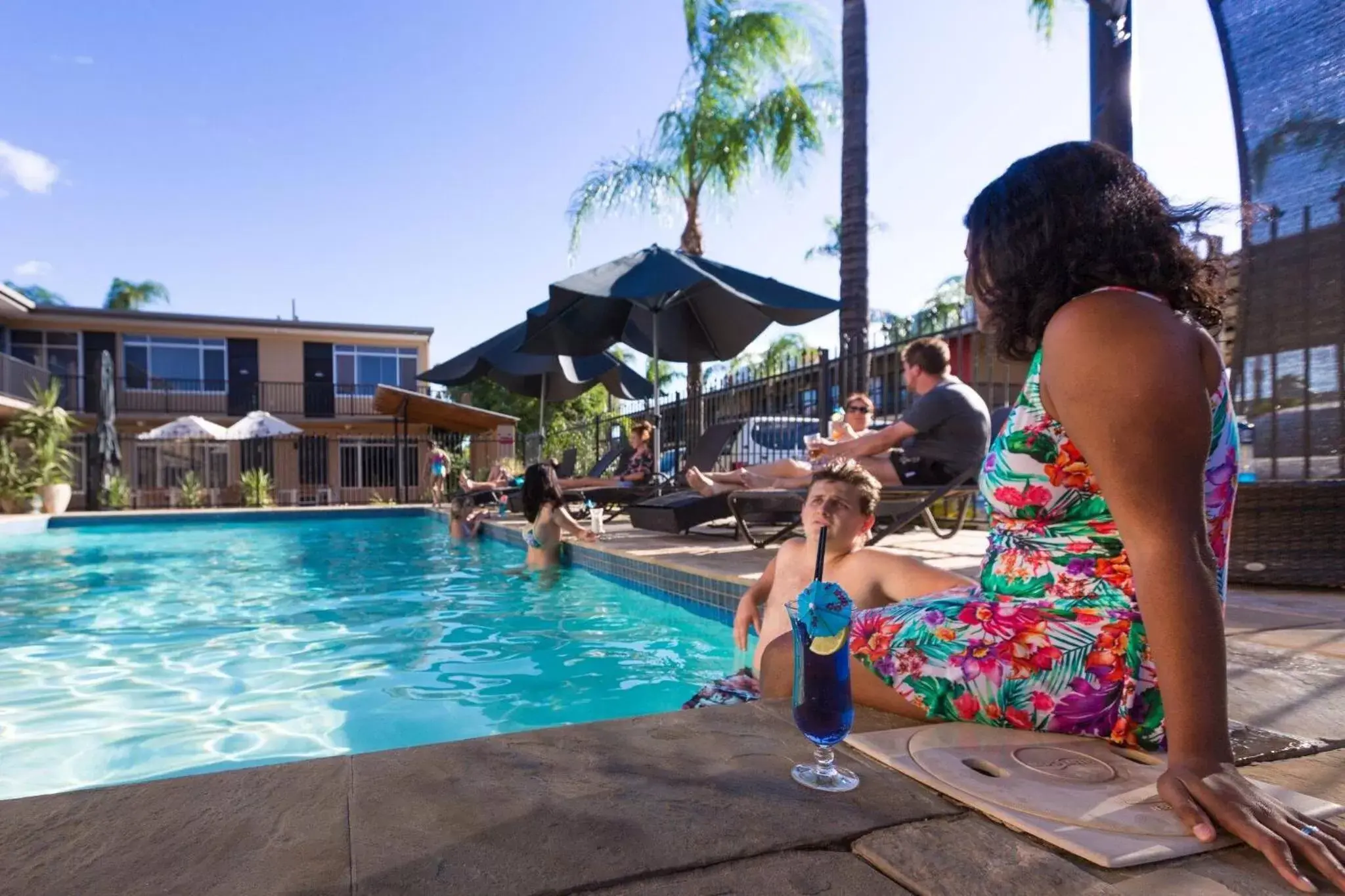 Swimming Pool in Diplomat Hotel Alice Springs