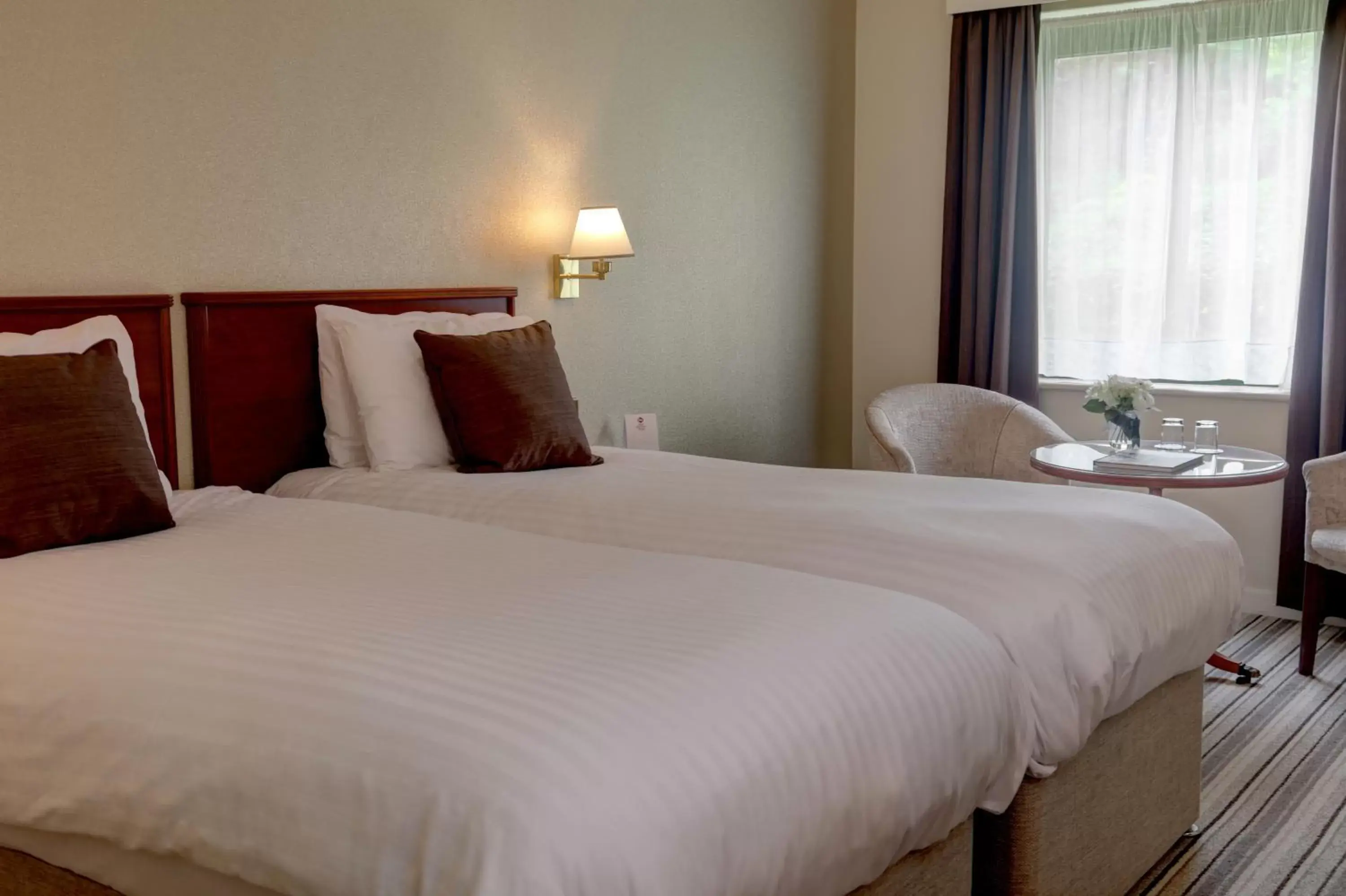 Bed in Best Western Plus Bentley Hotel, Leisure Club & Spa