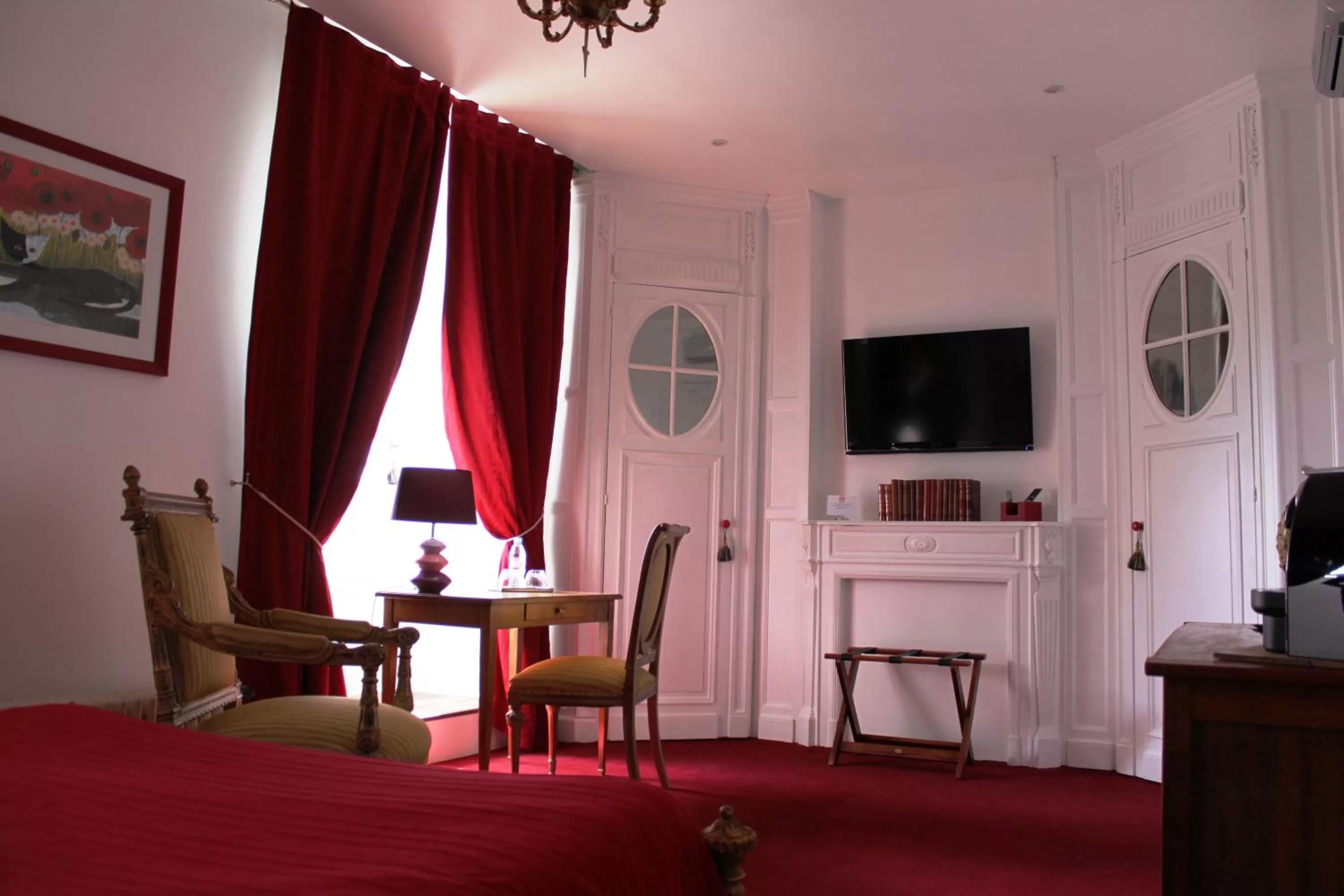 Photo of the whole room, Bed in Résidence et Chambres d'Hôtes de La Porte d'Arras