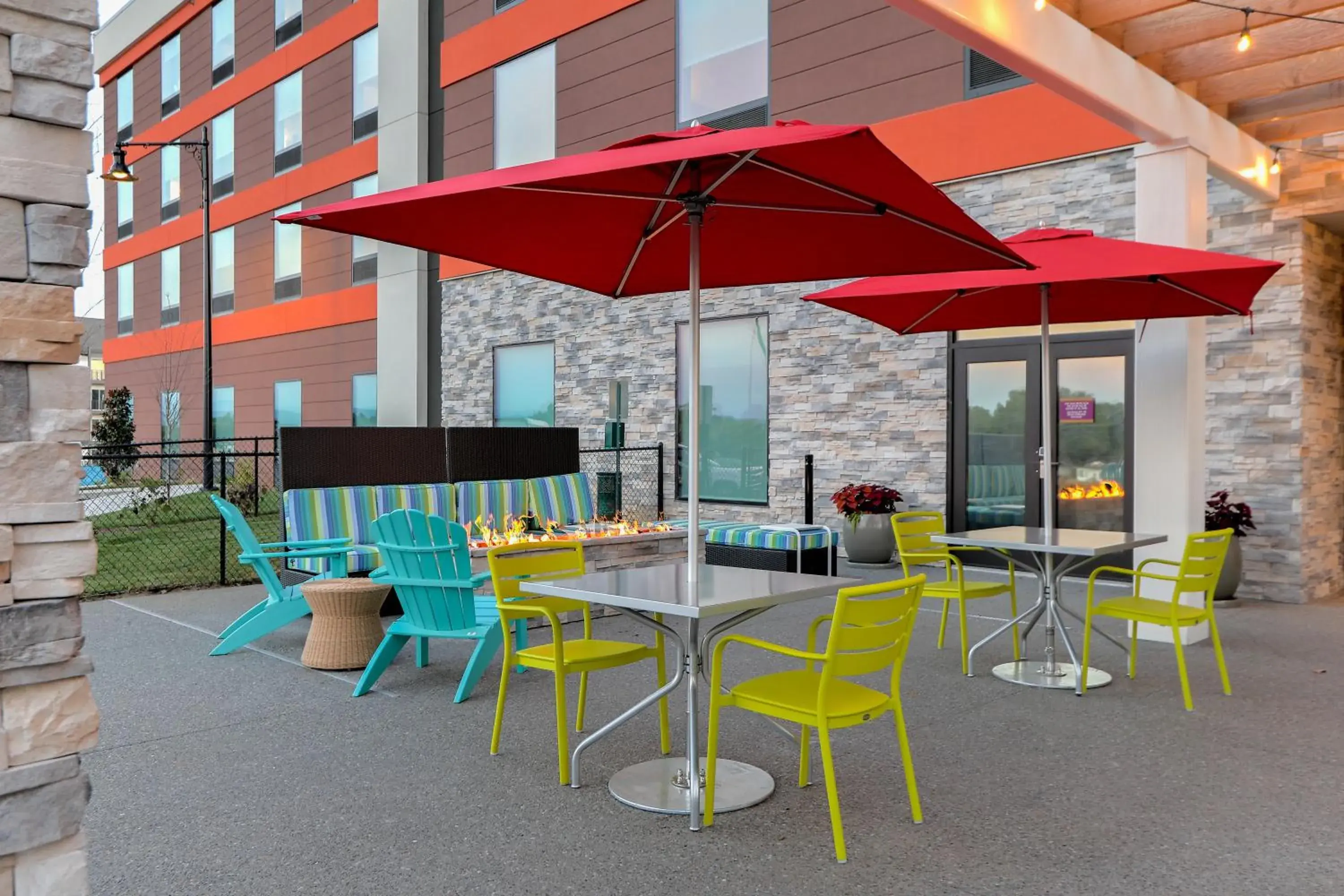 Restaurant/Places to Eat in Home2 Suites By Hilton Alcoa Knoxville Airport