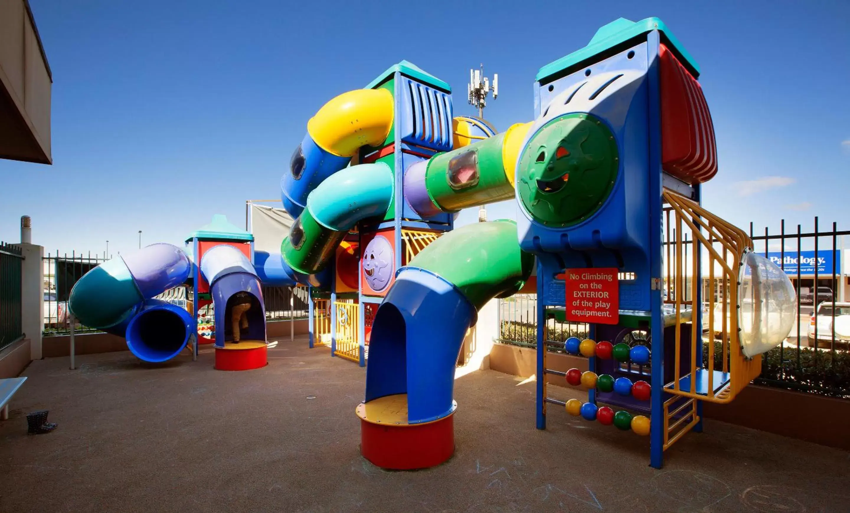 Children play ground in Wilsonton Hotel Toowoomba