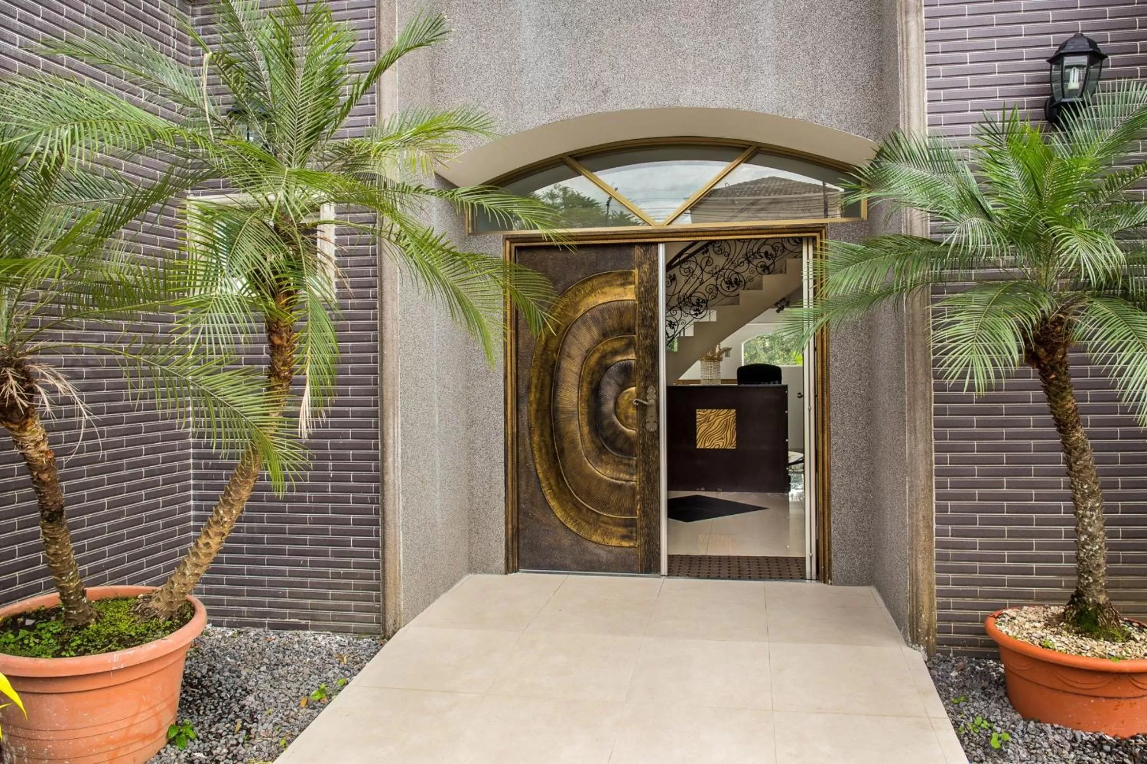 Facade/entrance in Alameda Cariari Boutique Hotel