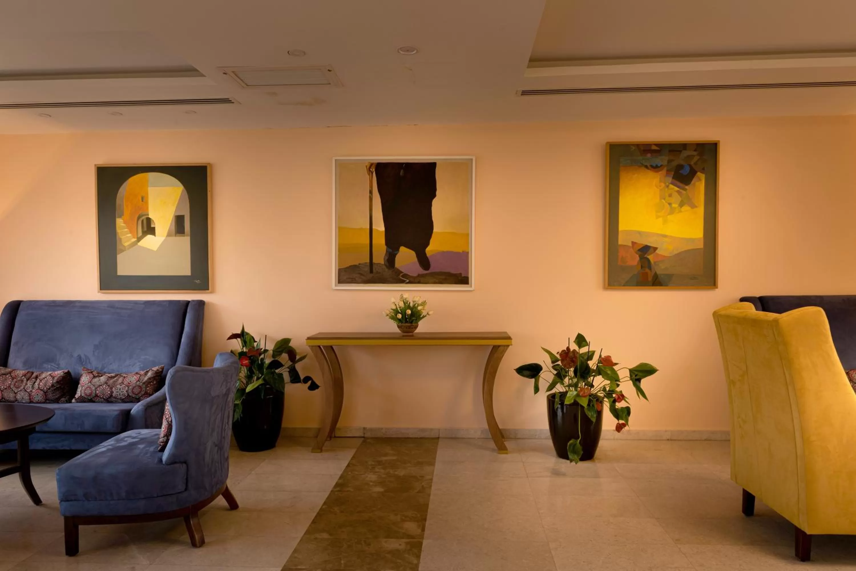 Lobby or reception in Ambassador City Hotel - Bethlehem