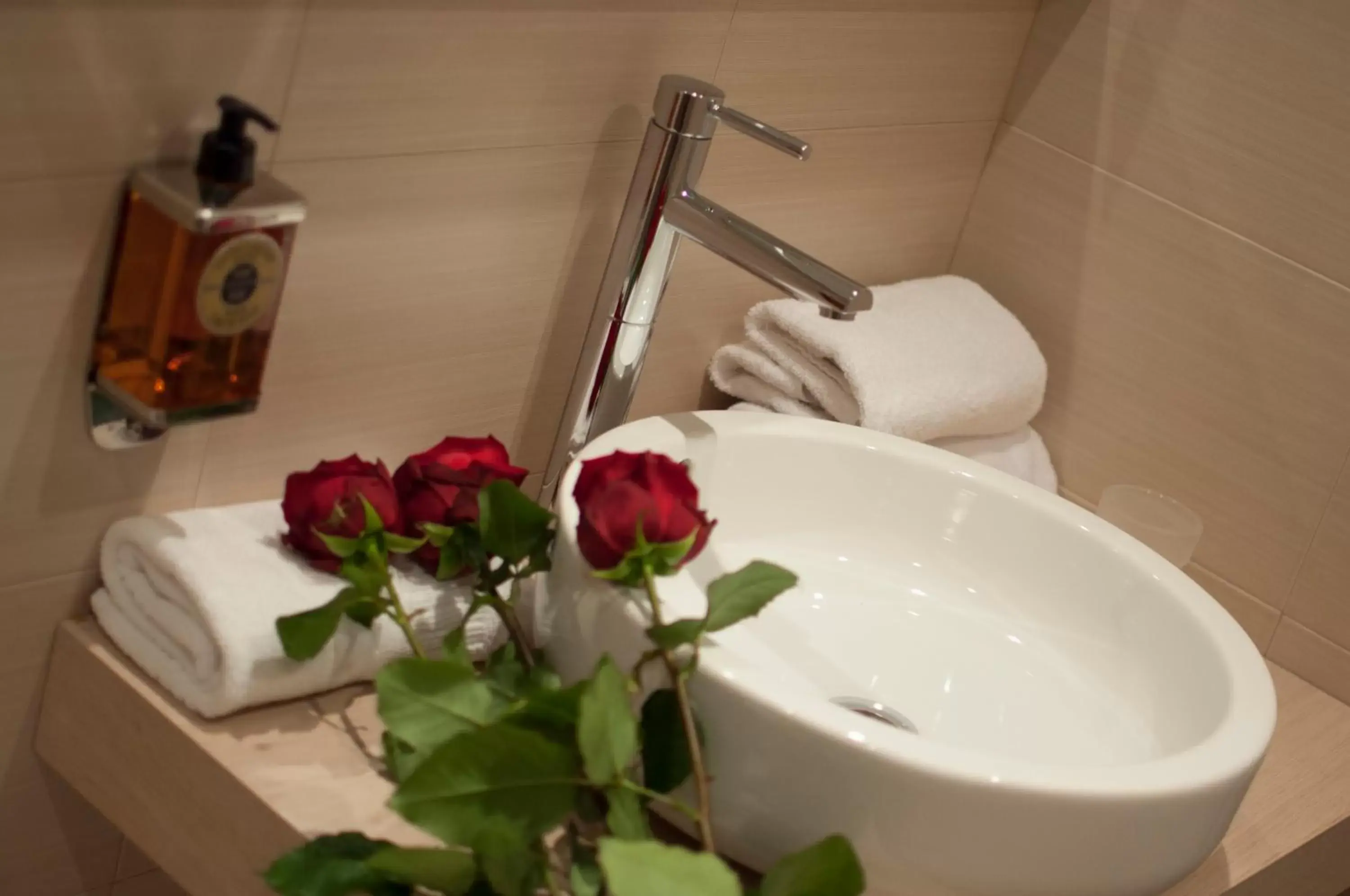 Bathroom in Alma di Alghero Hotel