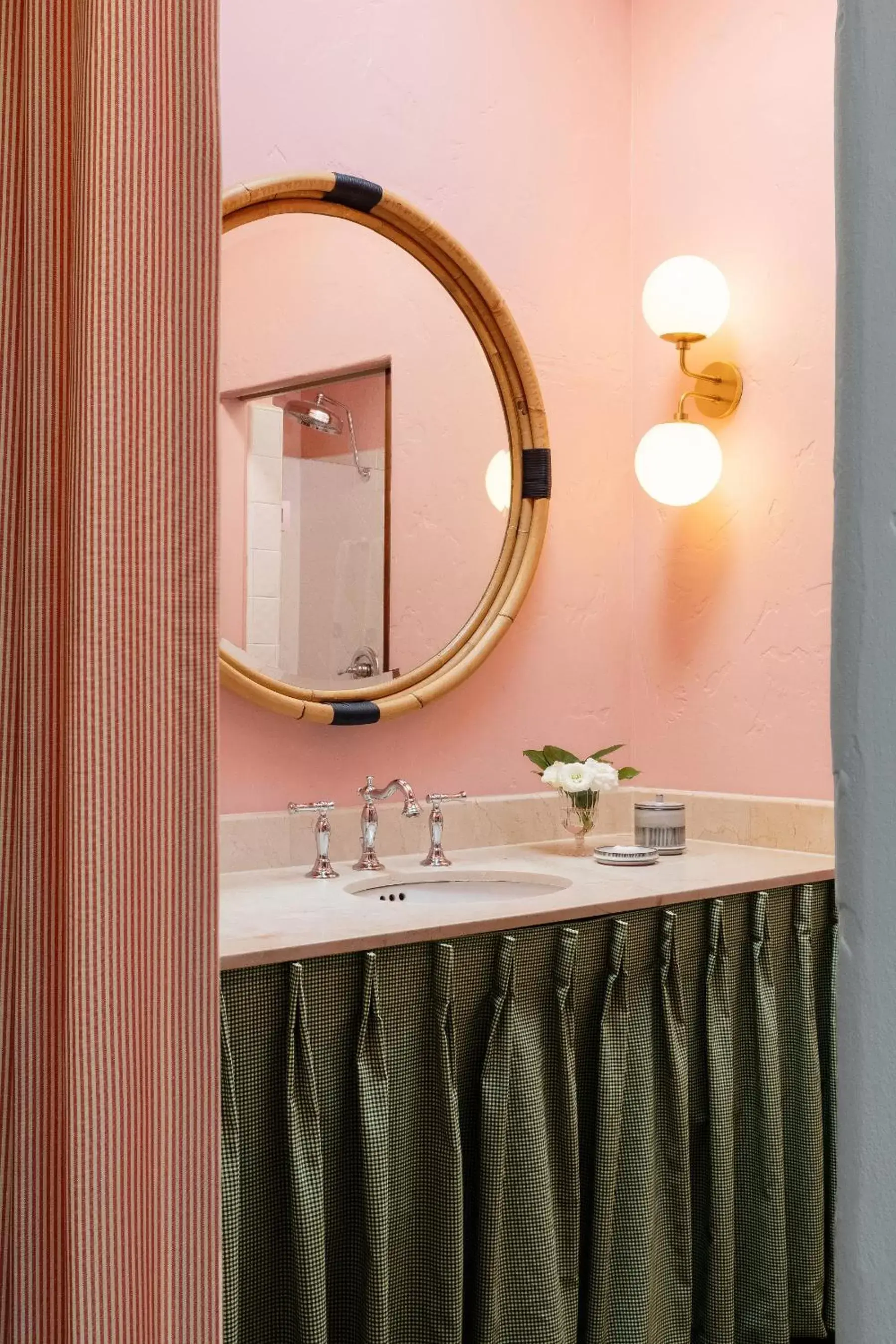 Bathroom in Palihouse Santa Barbara