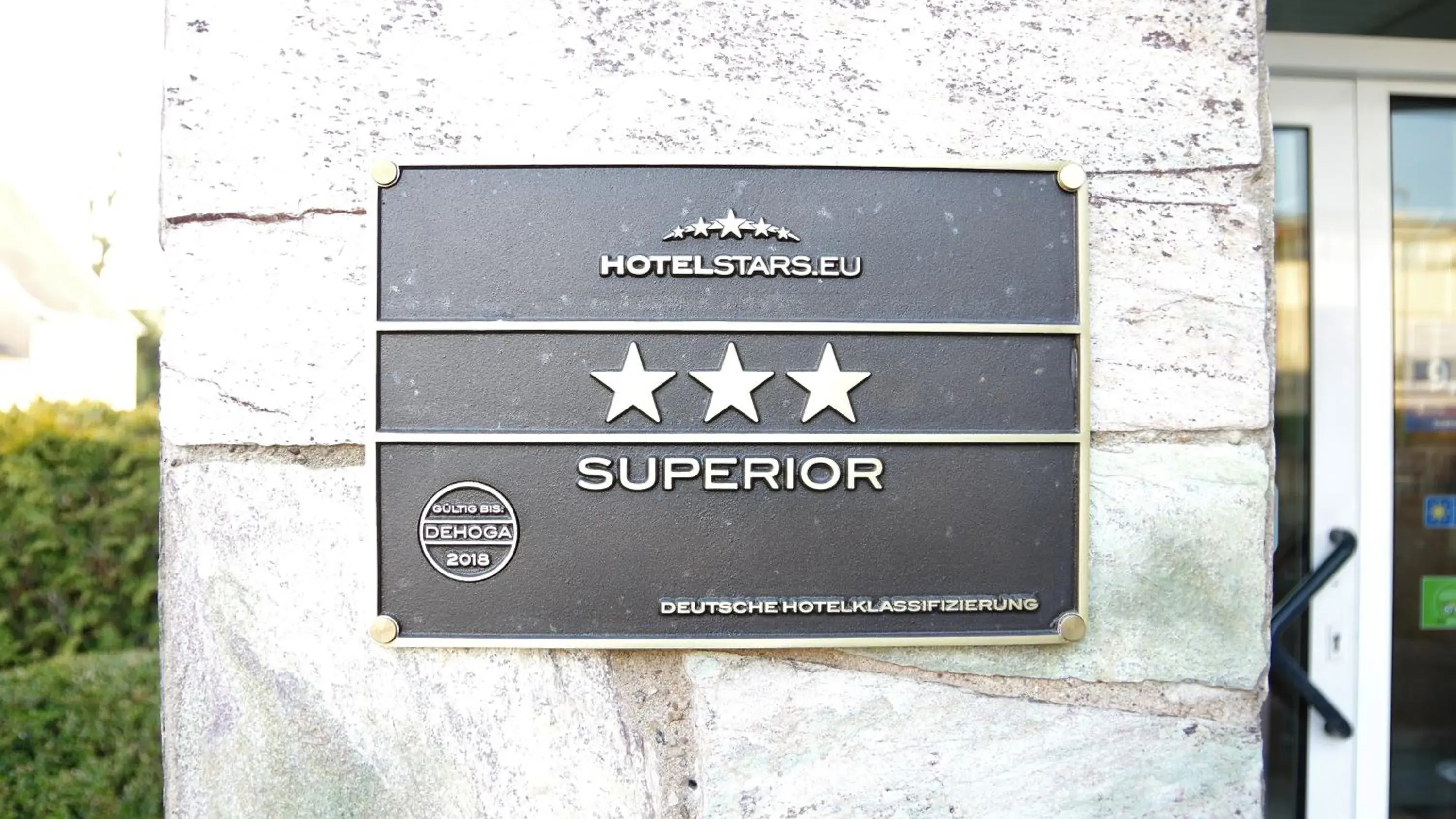 Certificate/Award, Property Logo/Sign in Garten-Hotel Ponick