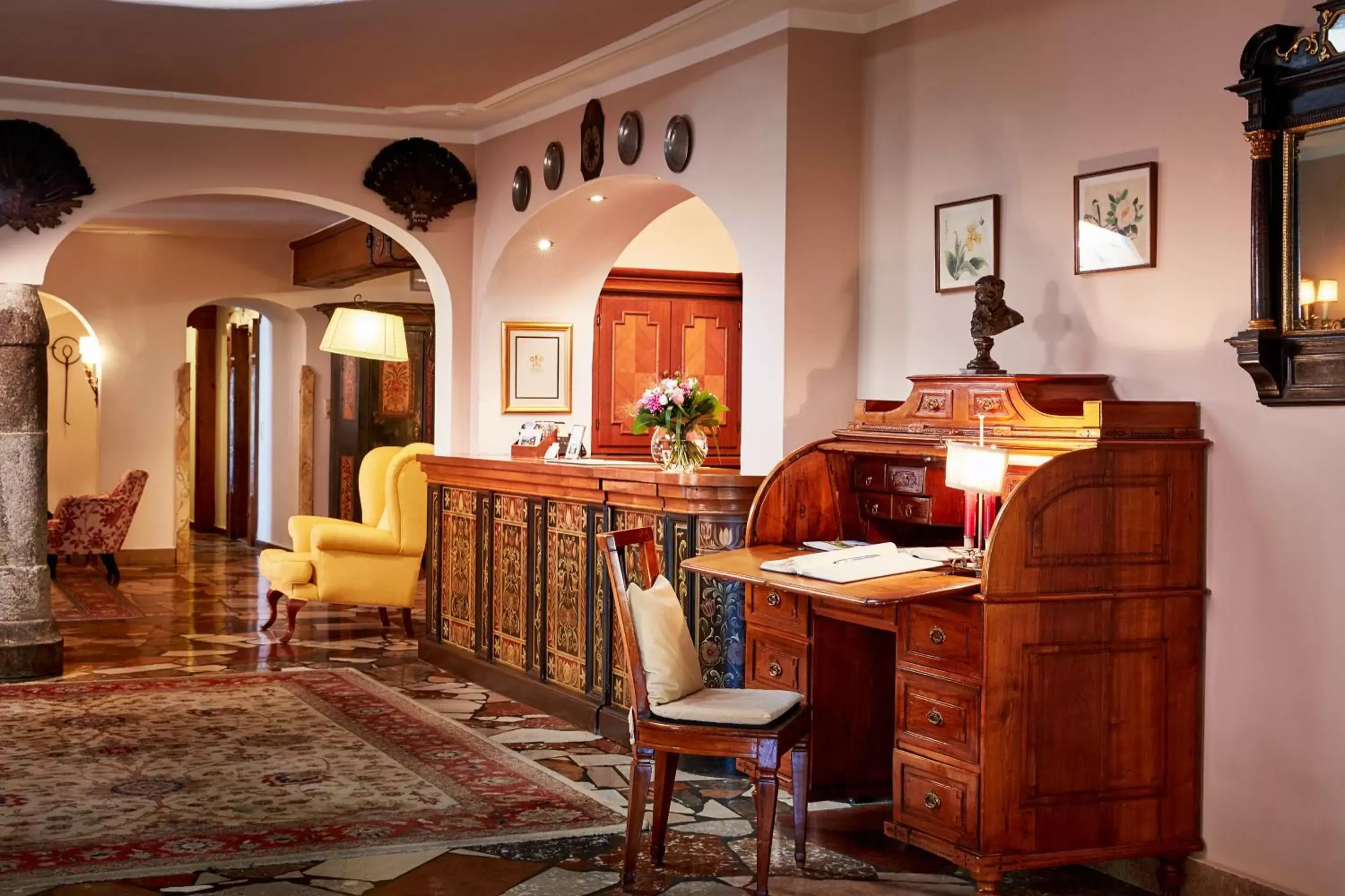 Lobby or reception, Restaurant/Places to Eat in Relais & Châteaux Hotel Tennerhof