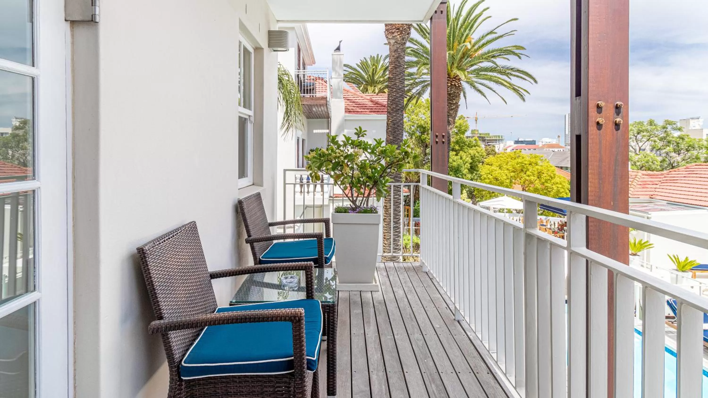 Balcony/Terrace in The Glen Boutique Hotel & Spa
