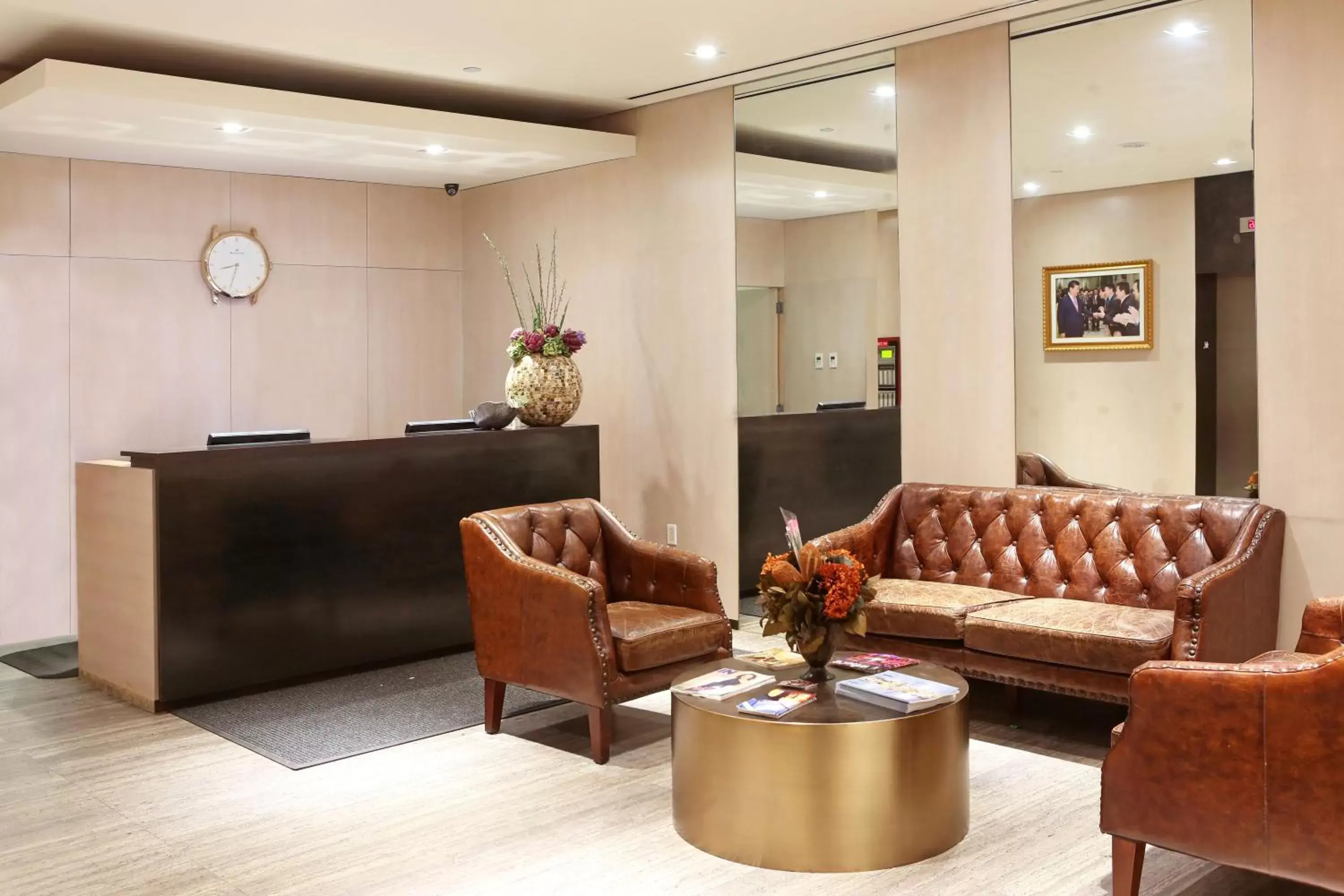 Lobby or reception in The Parc Hotel