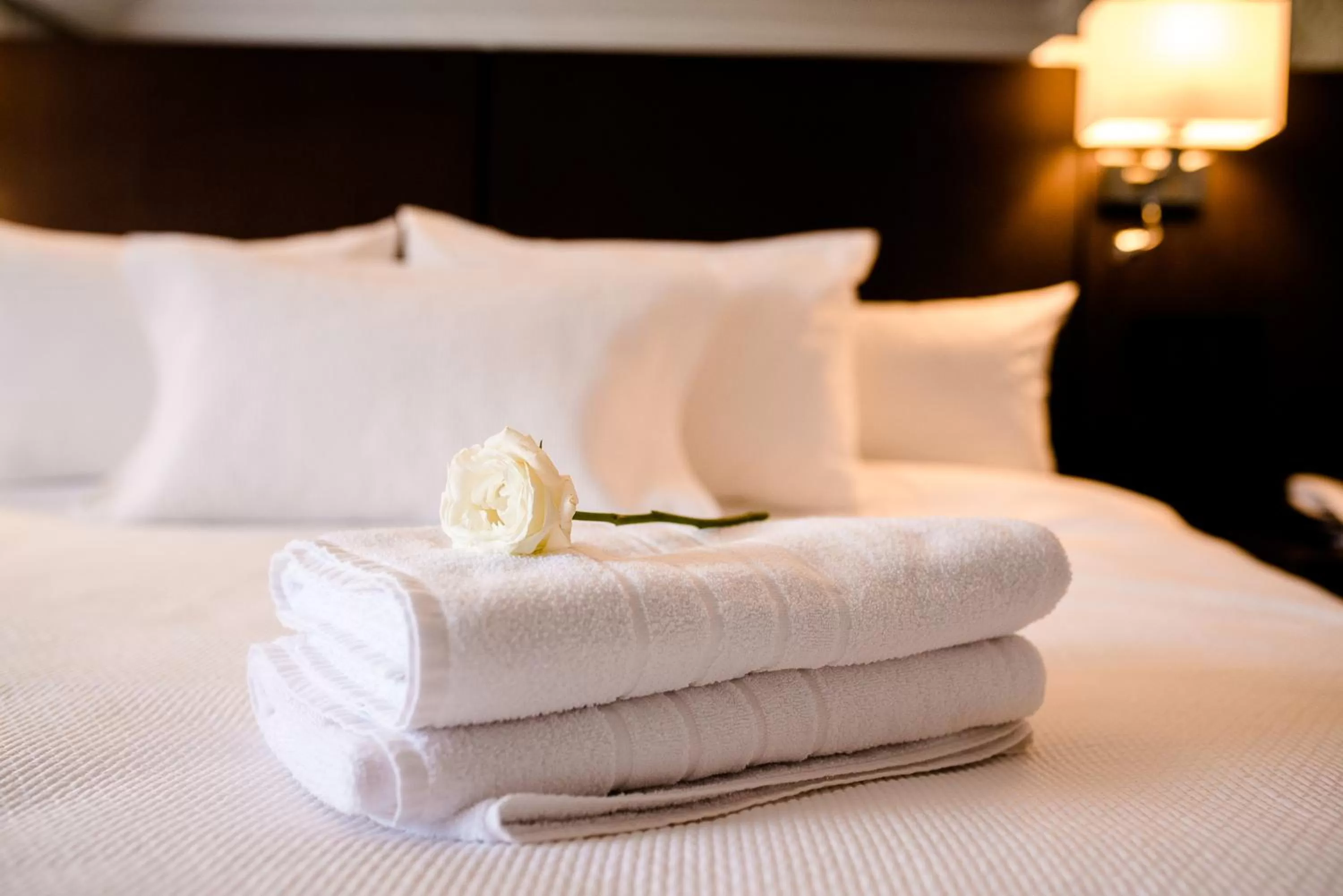 Bed in Grand Mercure Curitiba Rayon