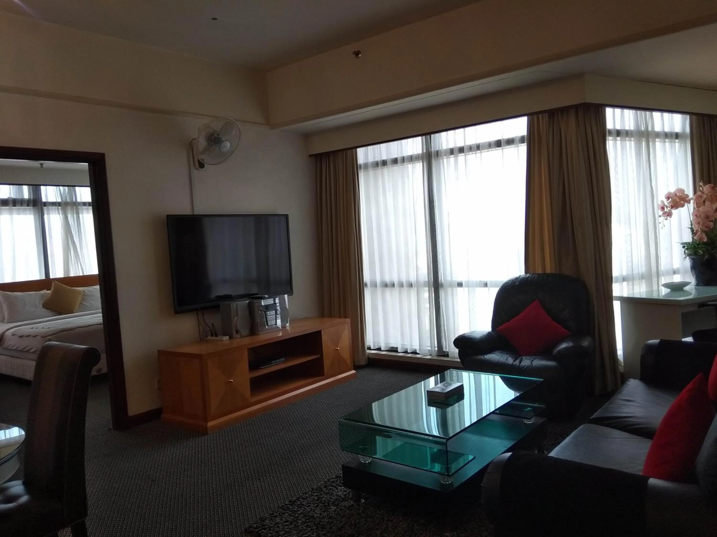 Living room, Seating Area in Times Square Private Service Suite At KL