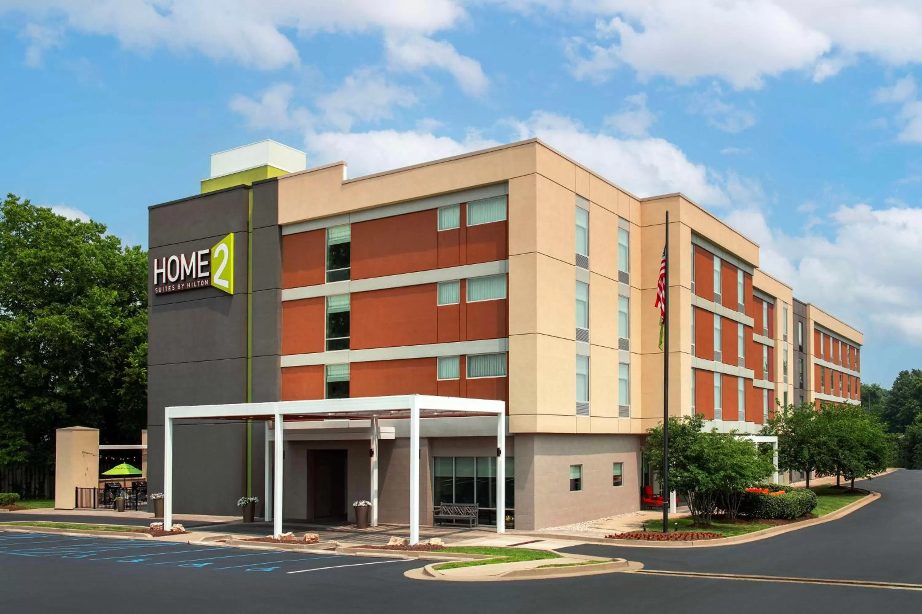 Property building in Home2 Suites by Hilton Lexington University / Medical Center