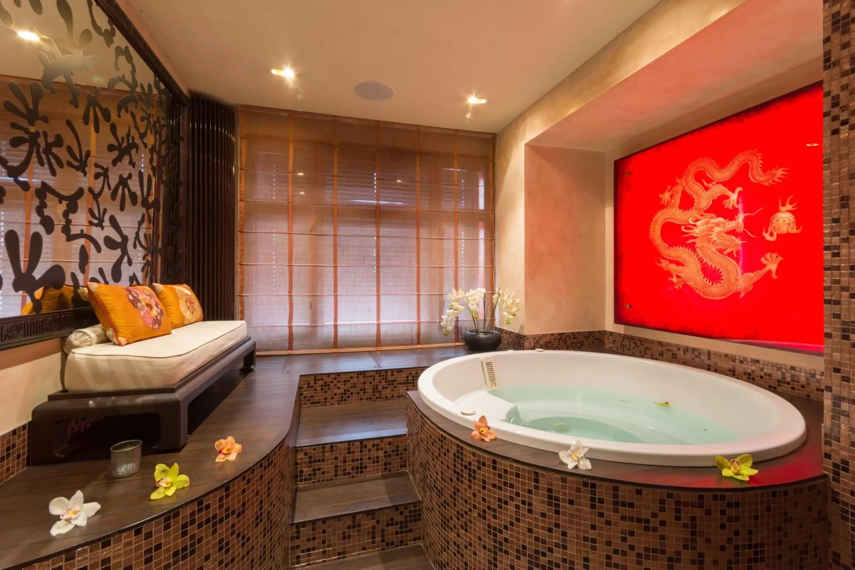 Spa and wellness centre/facilities, Bathroom in Buddha-Bar Hotel Prague